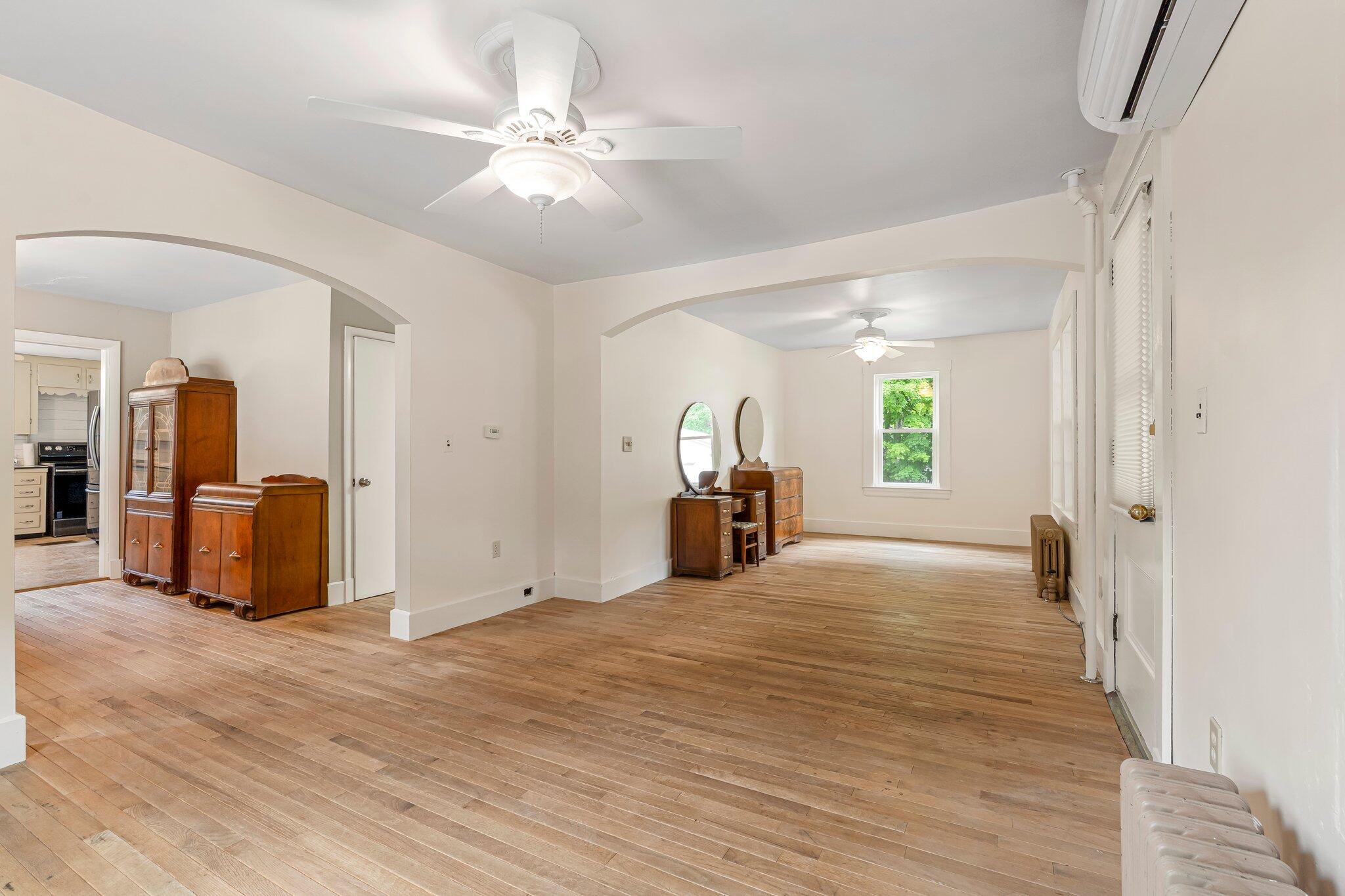 Limerick, Maine, 04048, United States, 4 Bedrooms Bedrooms, ,2 BathroomsBathrooms,Residential,For Sale,1916367