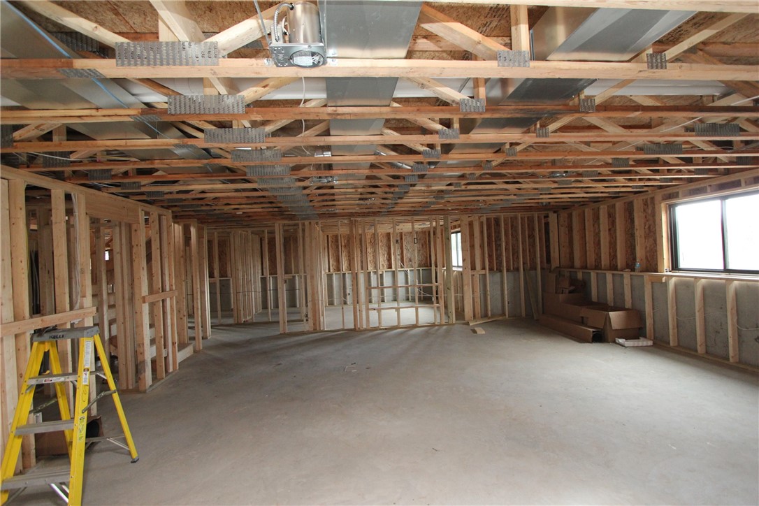 Eleva, Wisconsin, 54738, United States, 5 Bedrooms Bedrooms, ,4 BathroomsBathrooms,Residential,For Sale,1981879