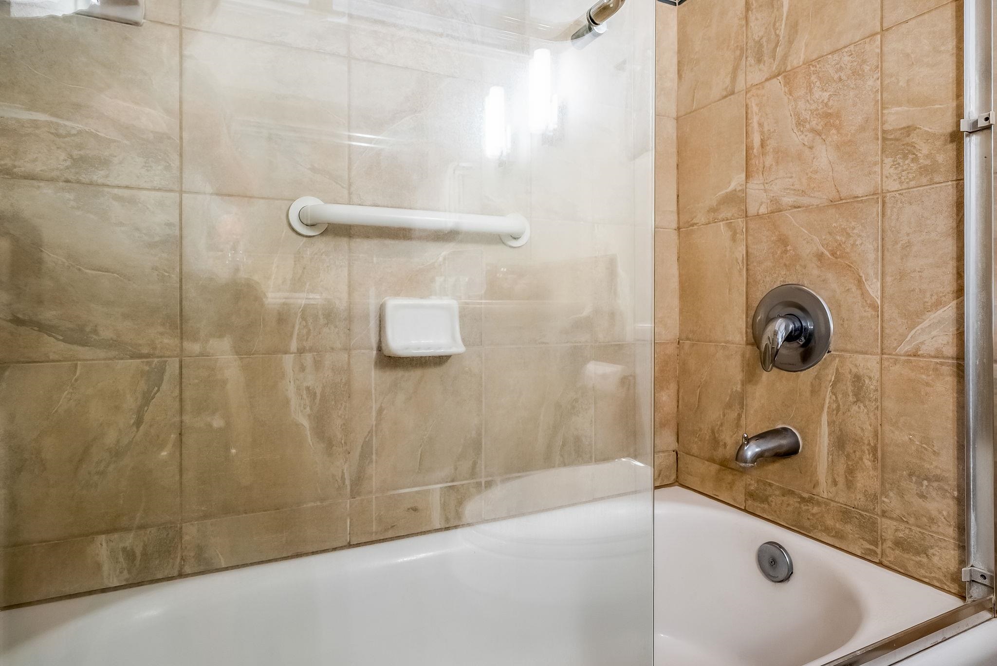 Kihei, Hawaii, 96753, United States, 2 Bedrooms Bedrooms, ,2 BathroomsBathrooms,Residential,For Sale,1993192