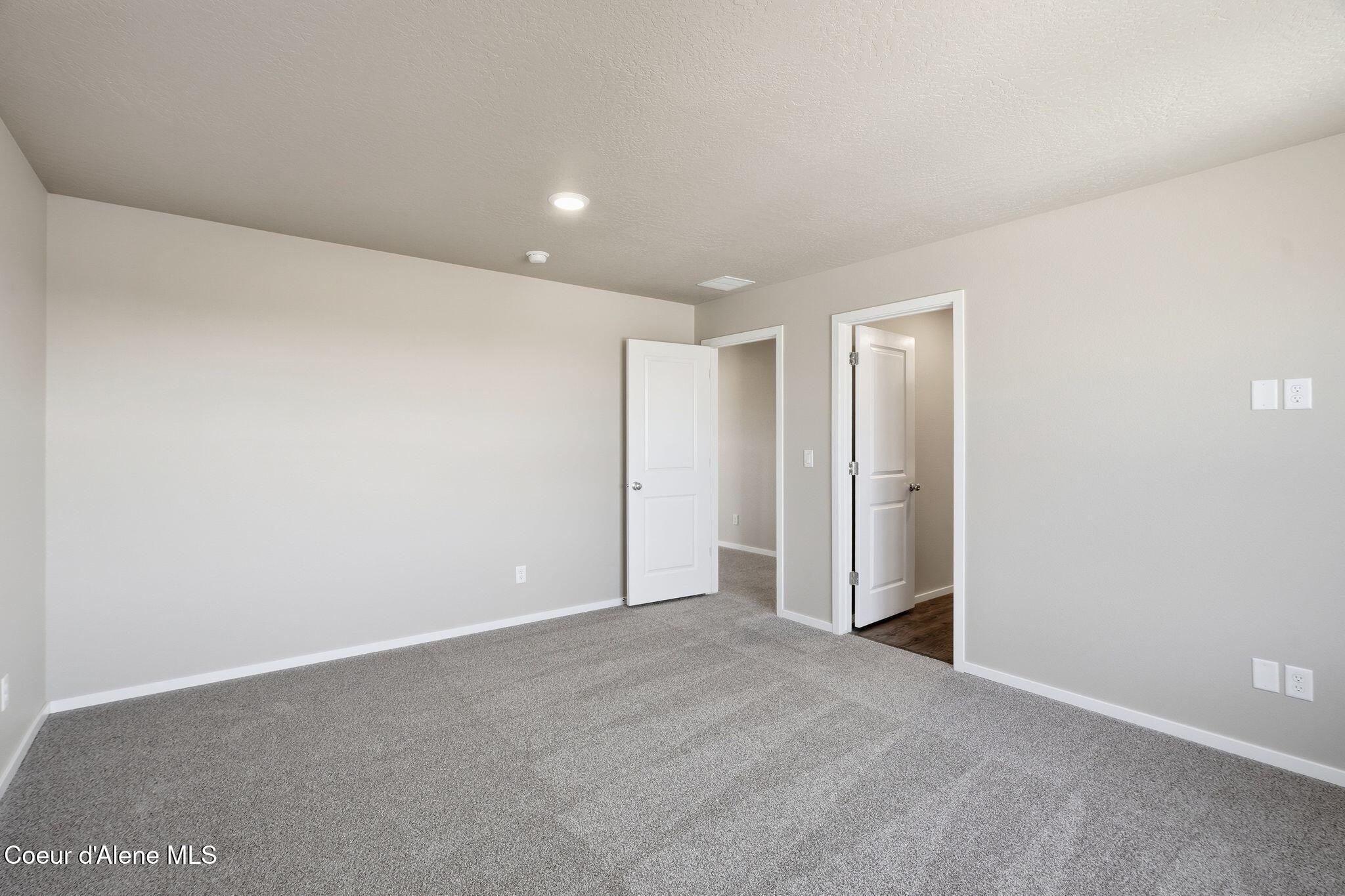 Post Falls, Idaho, 83854, United States, 4 Bedrooms Bedrooms, ,3 BathroomsBathrooms,Residential,For Sale,1973812