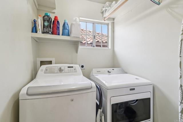 El Cajon, California, 92021, United States, 3 Bedrooms Bedrooms, ,3 BathroomsBathrooms,Residential,For Sale,1928817