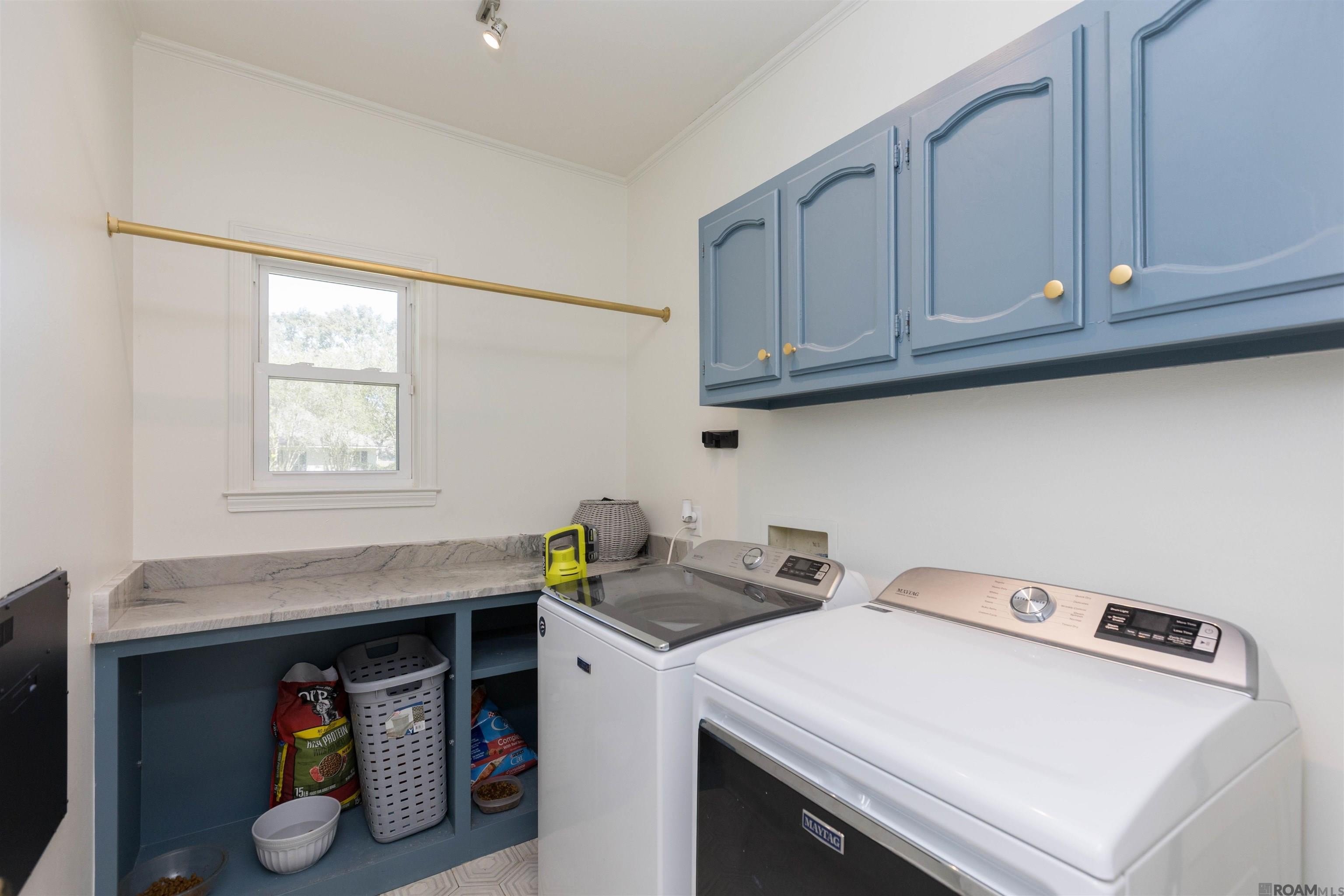 Baton Rouge, Louisiana, 70820, United States, 4 Bedrooms Bedrooms, ,3 BathroomsBathrooms,Residential,For Sale,1980276