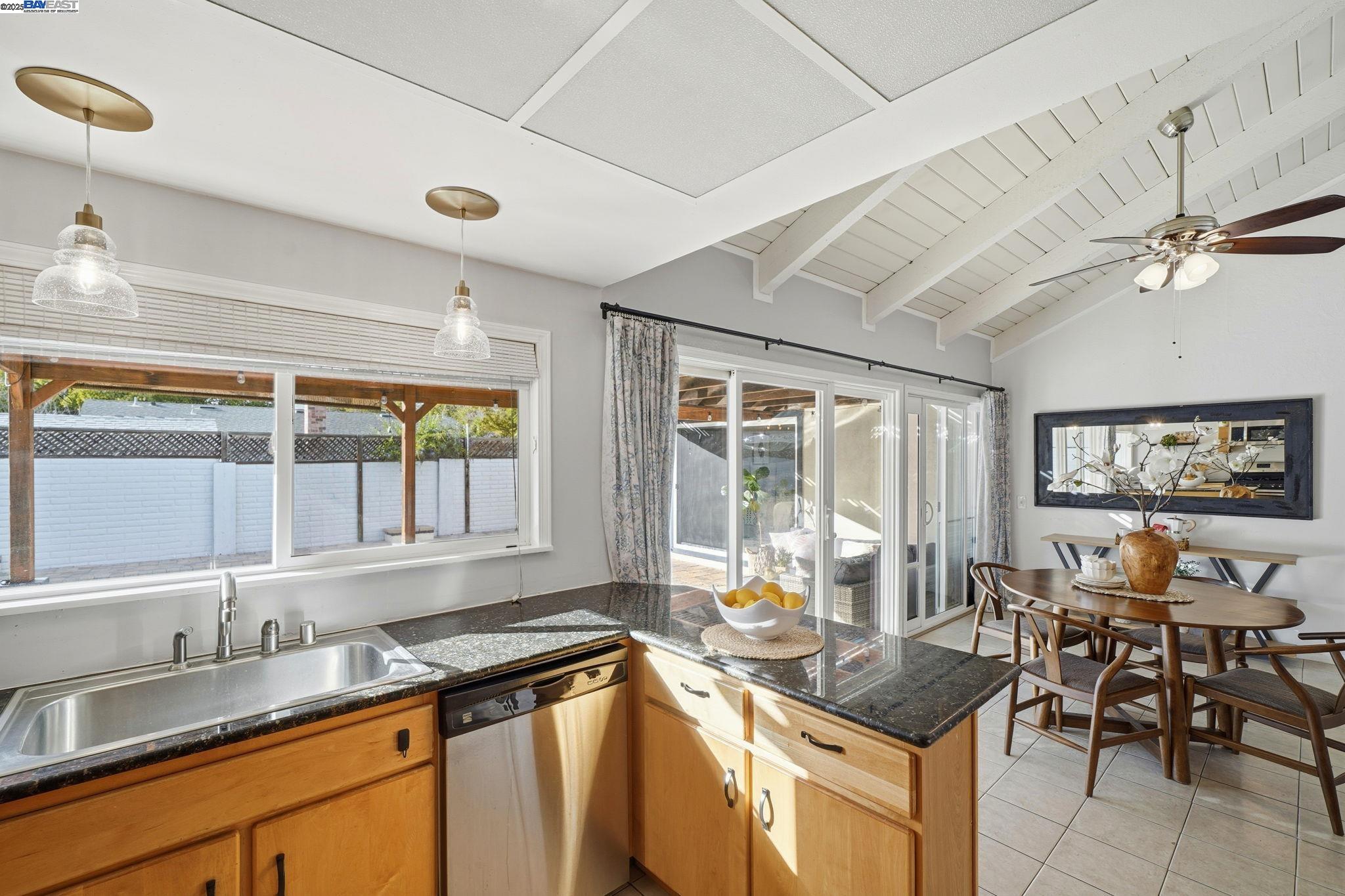 Livermore, California, 94551, United States, 3 Bedrooms Bedrooms, ,2 BathroomsBathrooms,Residential,For Sale,1992921