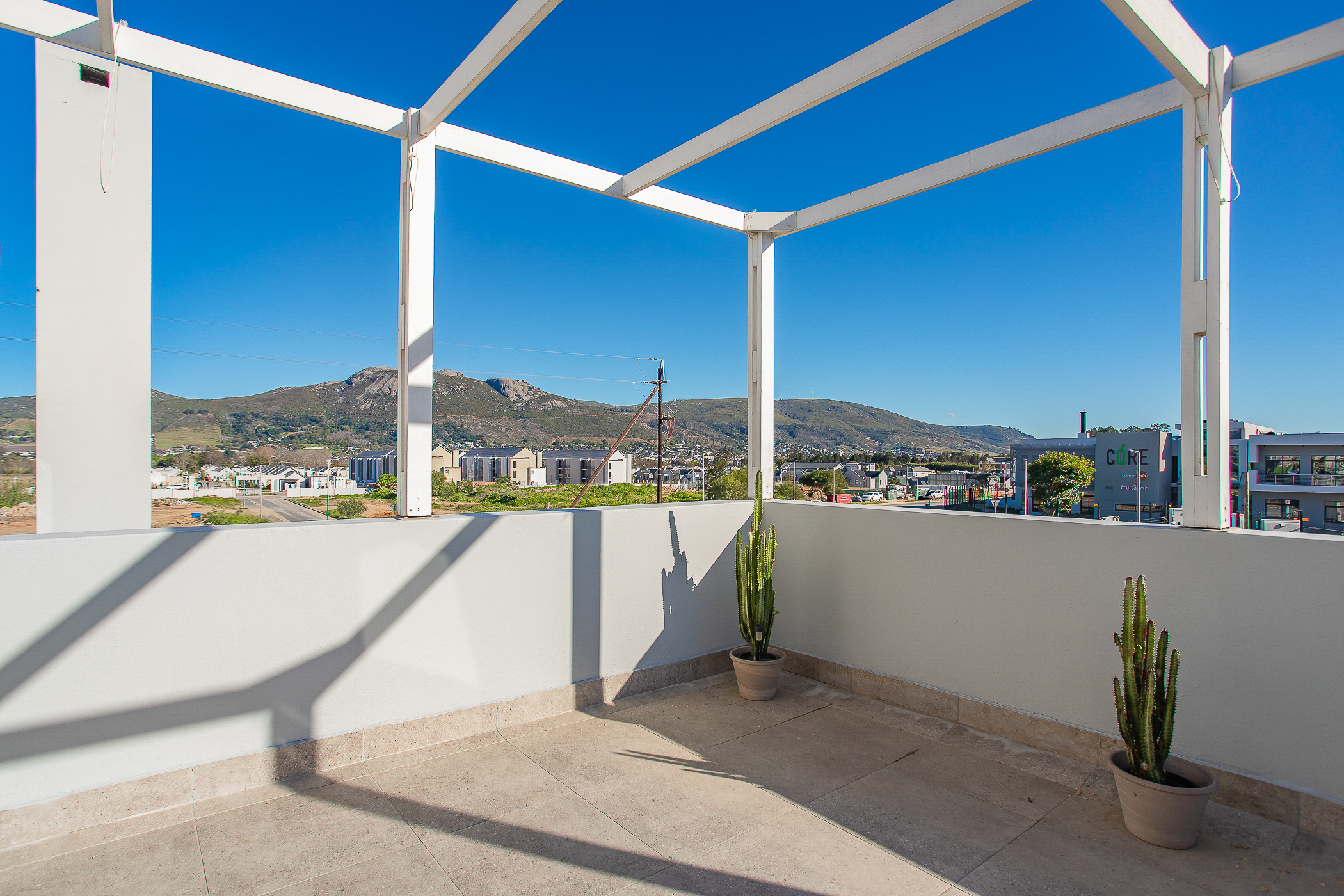  Sophisticated Family Living with Exceptional Mountain Views - 物件實景