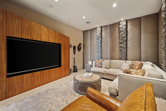 Indian Wells, California, 92210, United States, 5 Bedrooms Bedrooms, ,5 BathroomsBathrooms,Residential,For Sale,1984513