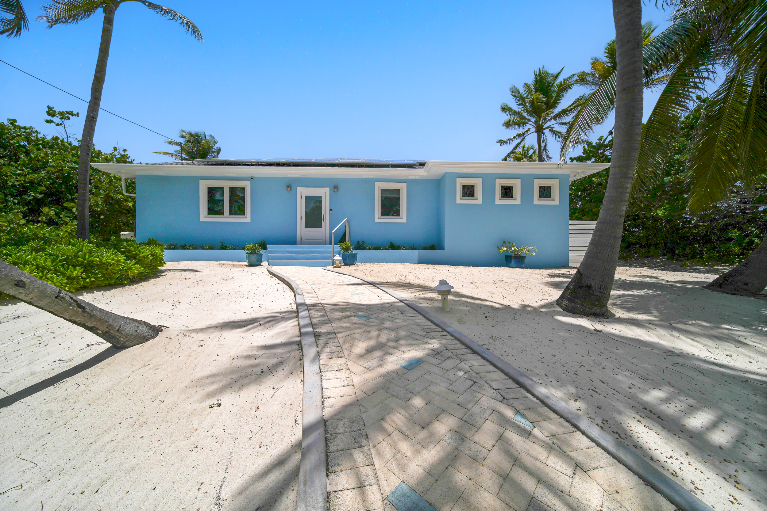  No Big Ting - Cayman Kai beachfront - 物件實景