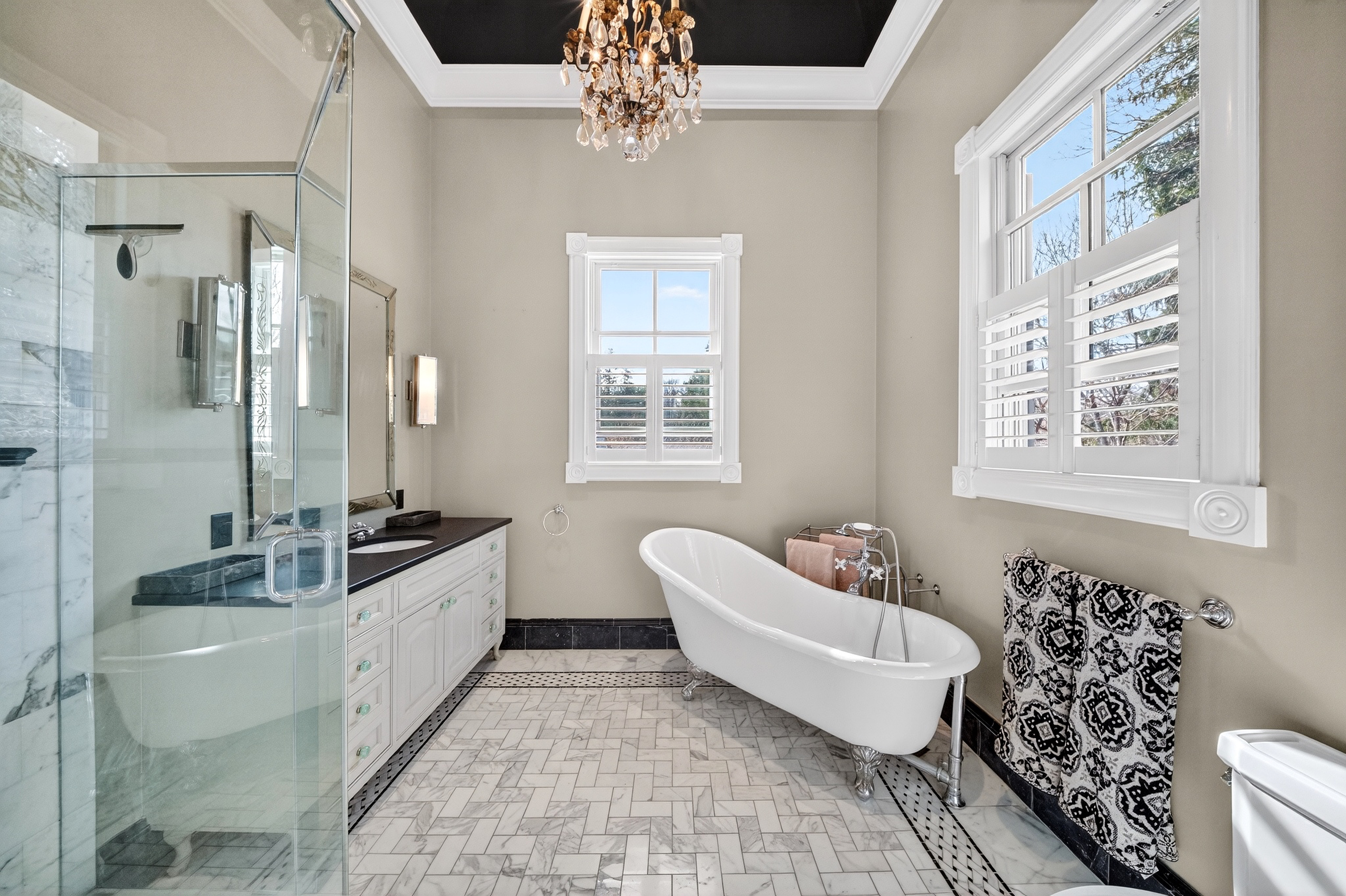  247 Broadway - 物件實景