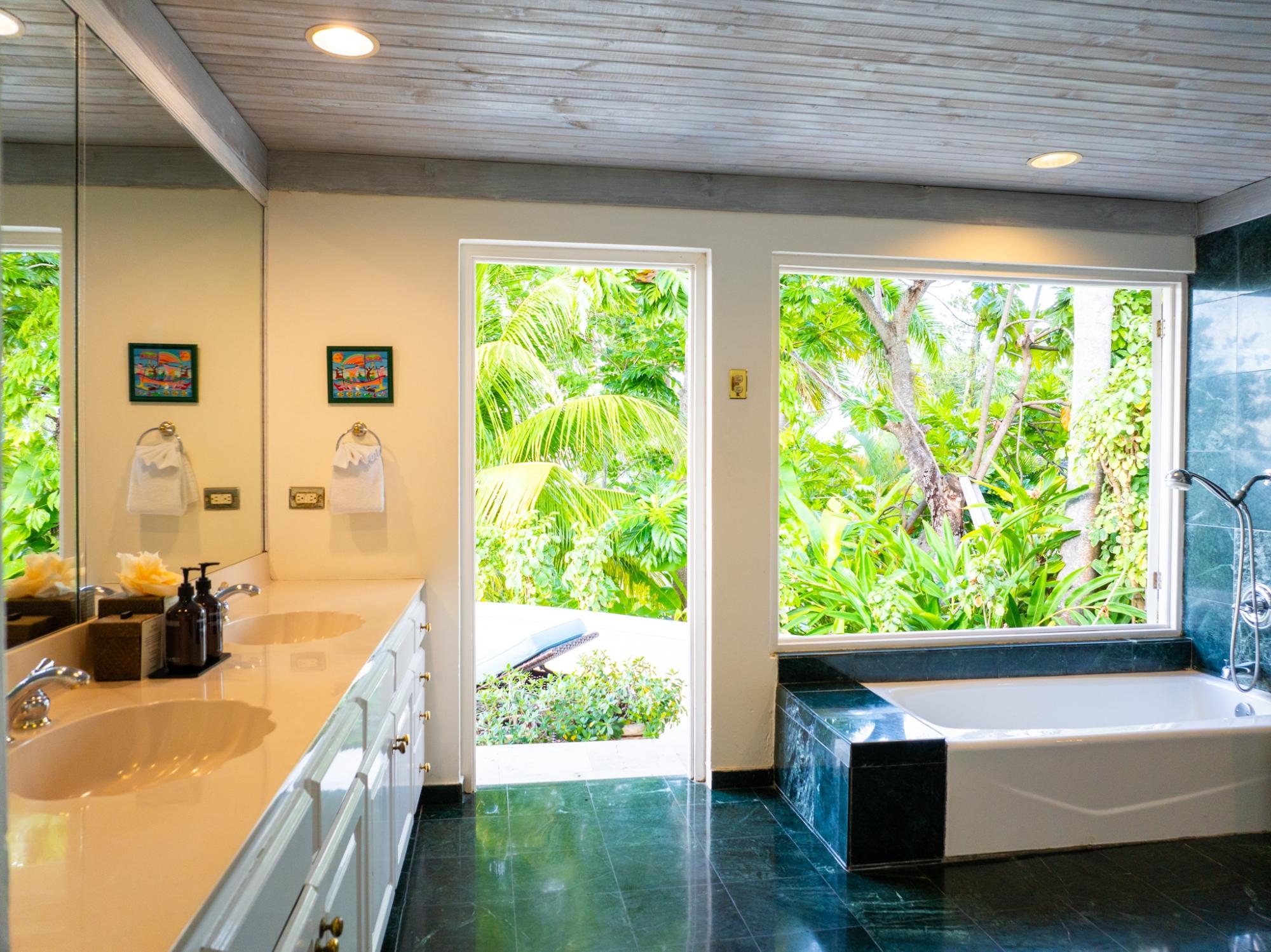 Hanover, JM, 3 Bedrooms Bedrooms, ,3 BathroomsBathrooms,Residential,For Sale,1614462