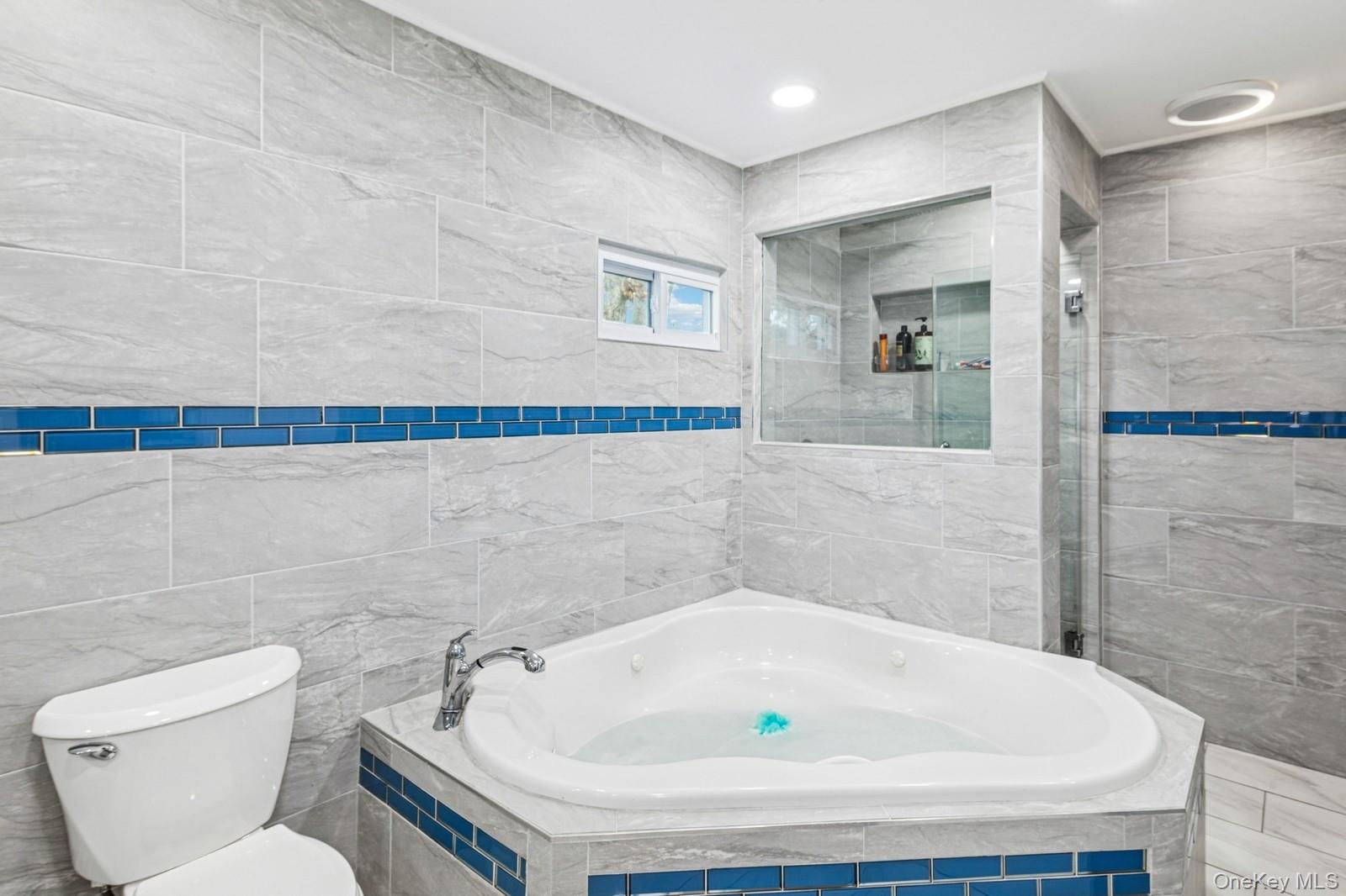 Massapequa Park, New York, 11762, United States, 3 Bedrooms Bedrooms, ,4 BathroomsBathrooms,Residential,For Sale,2003275