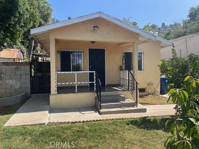 Los Angeles, California, 90065, United States, 2 Bedrooms Bedrooms, ,1 BathroomBathrooms,Residential,For Sale,1931706