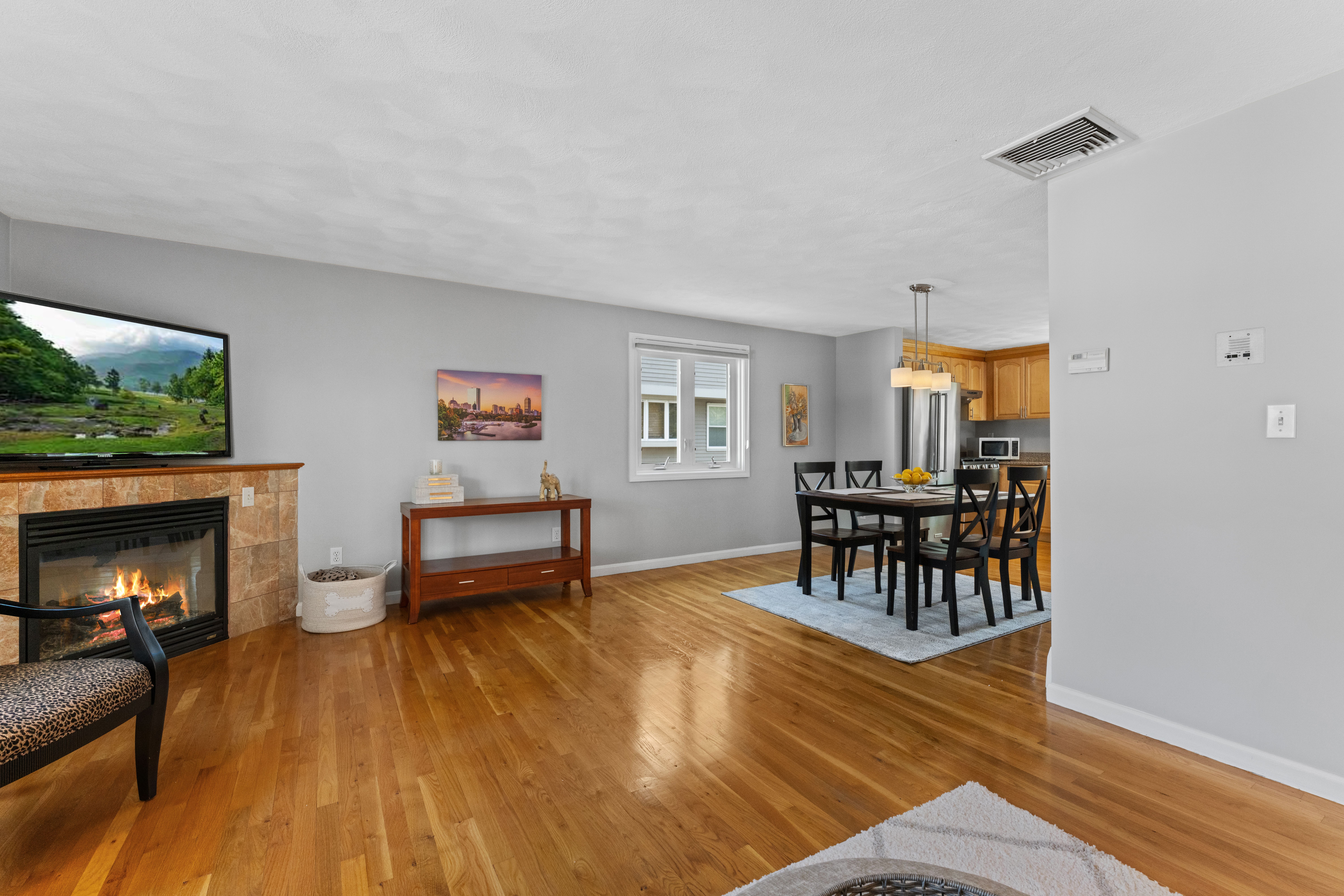  174 Adams, Newton, MA, 02458 - 物件實景