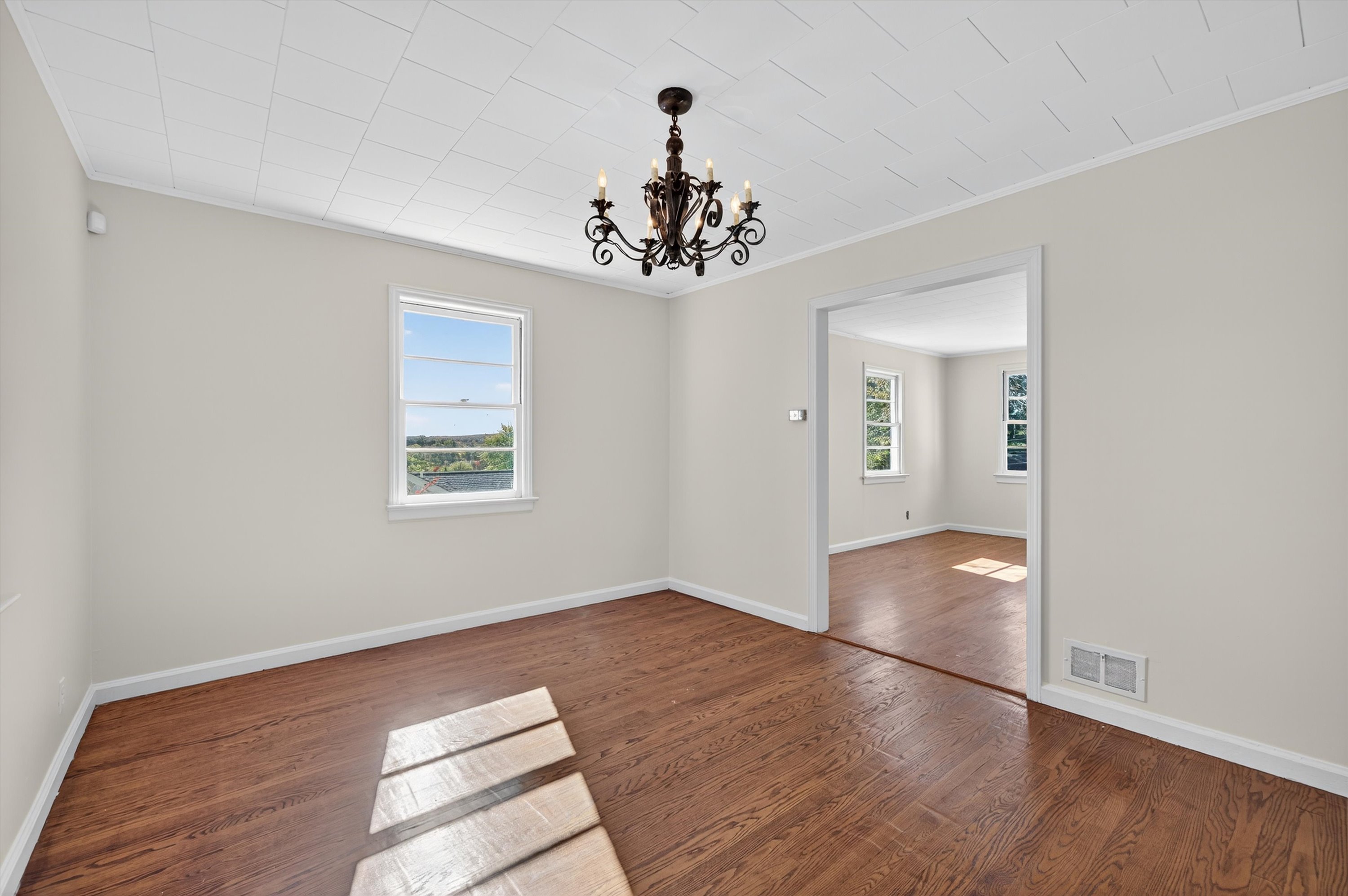 Monroe, New York, 10950, United States, 3 Bedrooms Bedrooms, ,2 BathroomsBathrooms,Residential,For Sale,1983456