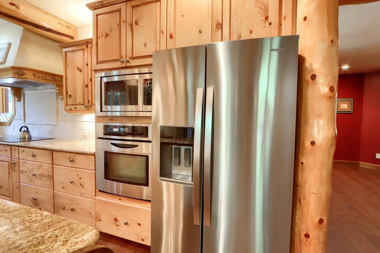 Bass Lake, California, 93604, United States, 3 Bedrooms Bedrooms, ,3 BathroomsBathrooms,Residential,For Sale,1975470