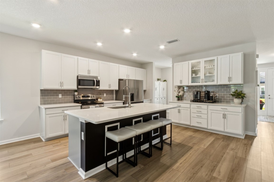 Yulee, Florida, 32097, United States, 4 Bedrooms Bedrooms, ,3 BathroomsBathrooms,Residential,For Sale,1920102