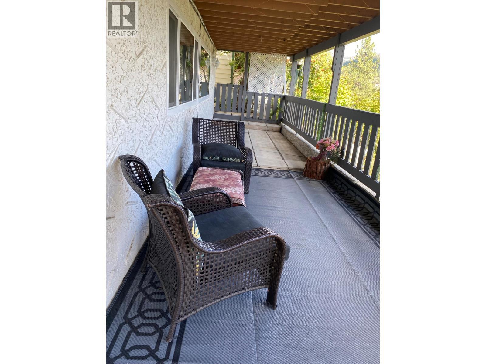 WEST KELOWNA, British Columbia, V4T 1A9, CA, 5 Bedrooms Bedrooms, ,2 BathroomsBathrooms,Residential,For Sale,1907472