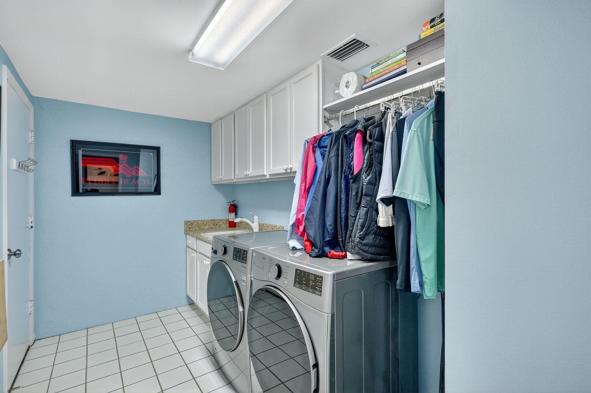 Stuart, Florida, 34997, United States, 3 Bedrooms Bedrooms, ,3 BathroomsBathrooms,Residential,For Sale,1989357