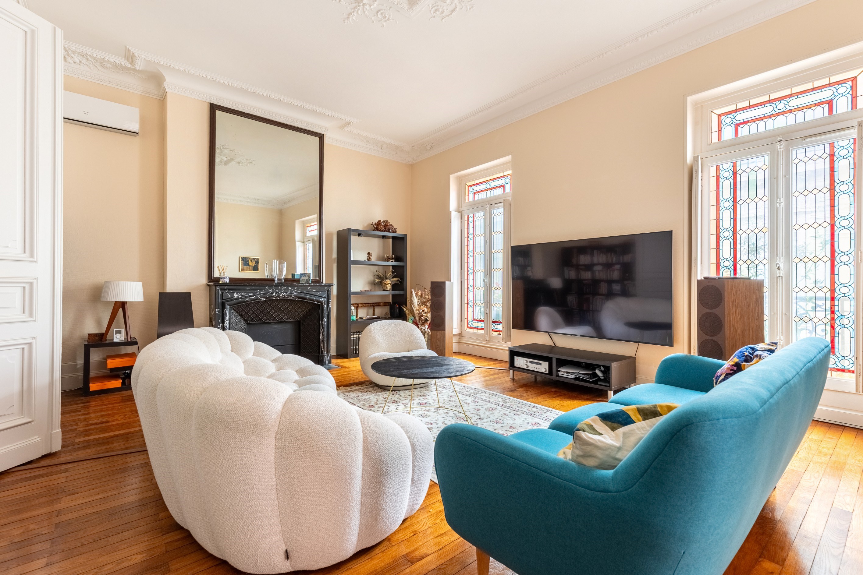  BORDEAUX HISTORIC CENTRE – EXCEPTIONAL APARTMENT – 126 M² - LIFT – 2 BEDROOMS - 物件實景
