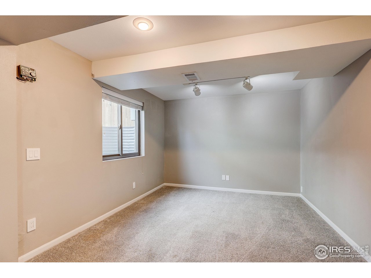 Fort Collins, Colorado, 80526, United States, 3 Bedrooms Bedrooms, ,3 BathroomsBathrooms,Residential,For Sale,2005389