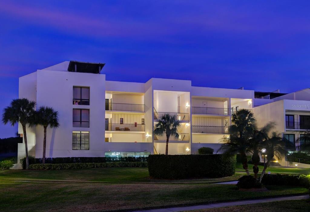 50 Coe Road Unit 311, Belleair, Florida, 33756, United States, 2 Bedrooms Bedrooms, ,2 BathroomsBathrooms,Residential,For Sale,50 Coe Road Unit 311,1616620