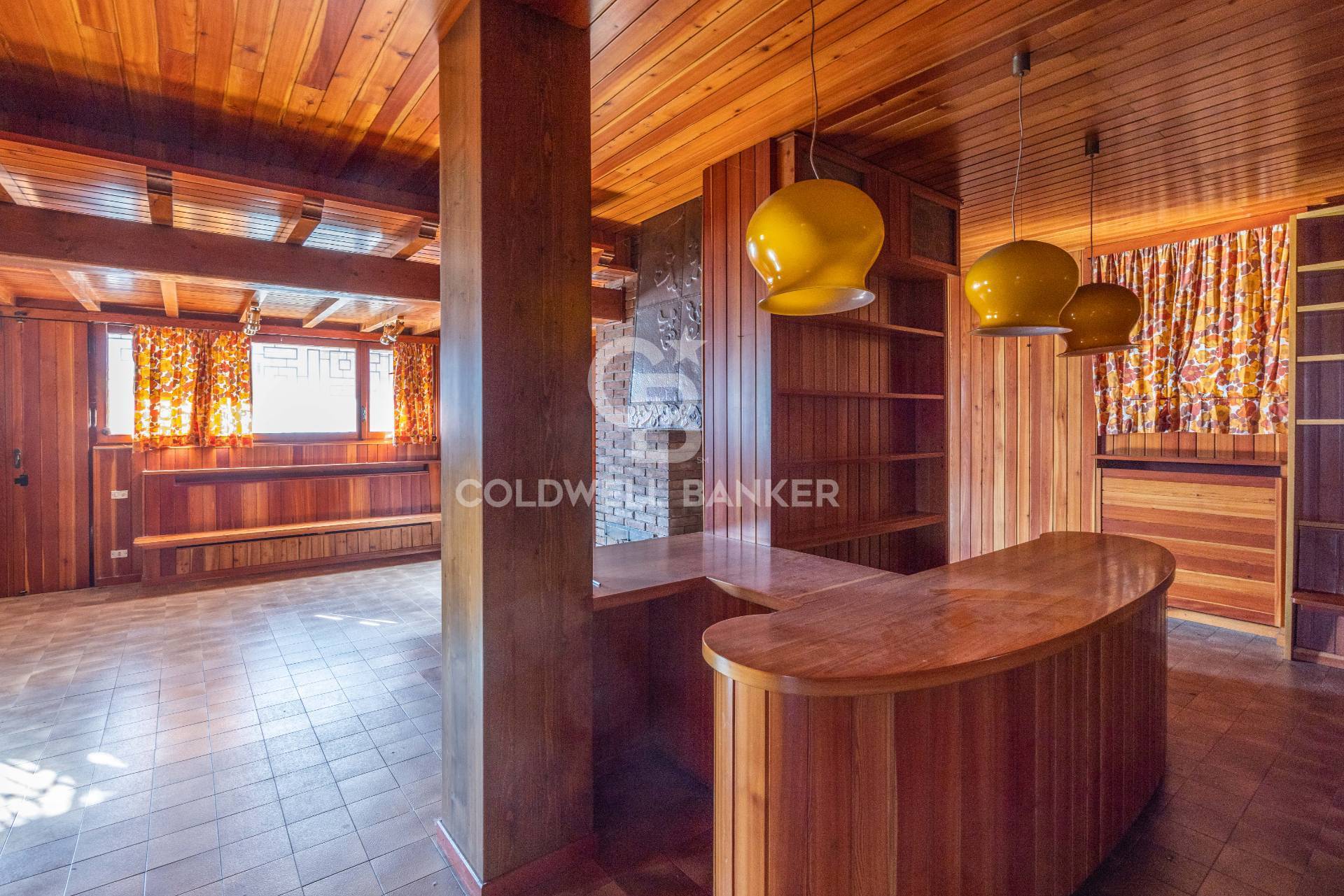 Via Giacomo Filippo Novaro, Bologna, Bologna, 40100, IT, 6 Bedrooms Bedrooms, ,6 BathroomsBathrooms,Residential,For Sale,Via Giacomo Filippo Novaro,1627470