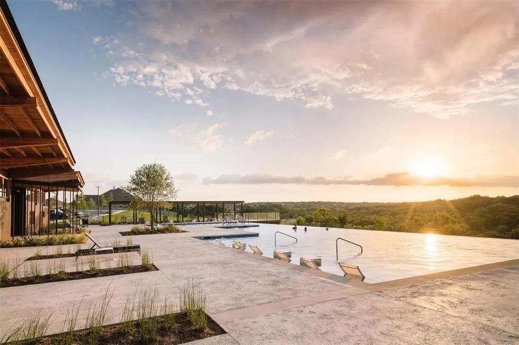 Georgetown, Texas, 78628, United States, 4 Bedrooms Bedrooms, ,4 BathroomsBathrooms,Residential,For Sale,1901950