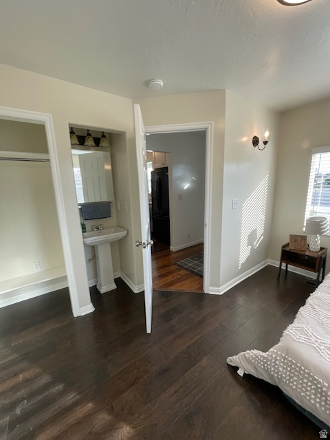 South Jordan, Utah, 84095, United States, 5 Bedrooms Bedrooms, ,3 BathroomsBathrooms,Residential,For Sale,1988282