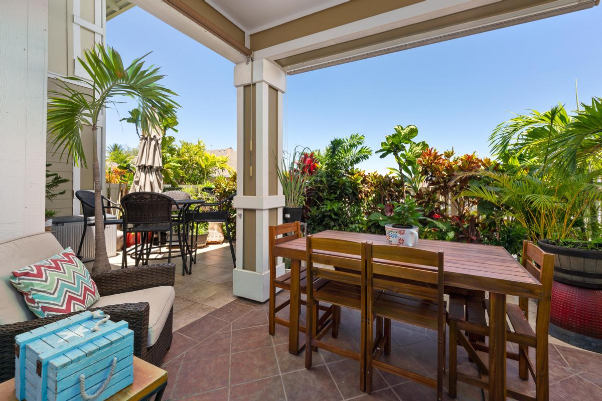 Kailua-Kona, Hawaii, 96740, United States, 2 Bedrooms Bedrooms, ,2 BathroomsBathrooms,Residential,For Sale,1927495