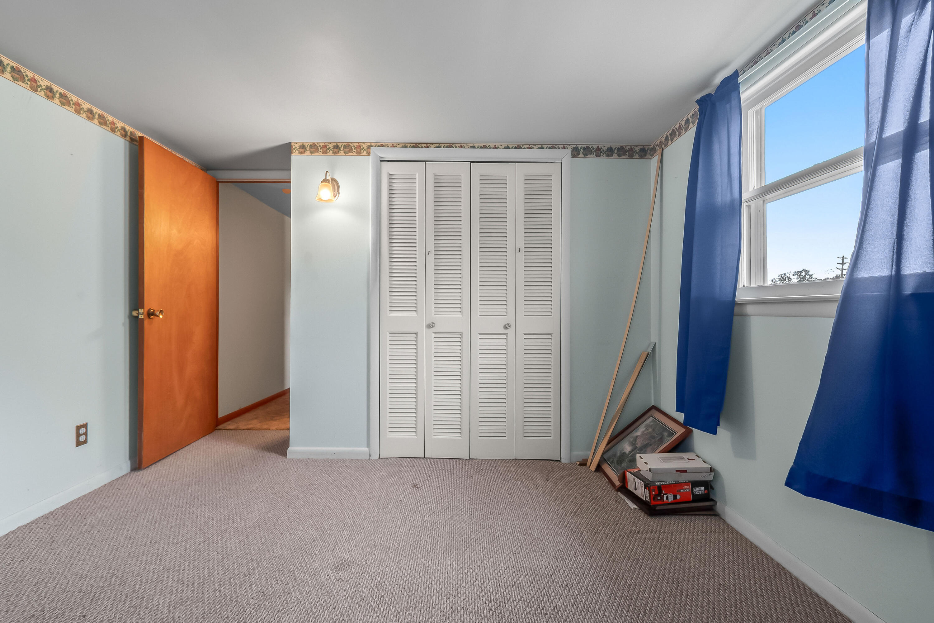 Hillsdale, Michigan, 49242, United States, 3 Bedrooms Bedrooms, ,2 BathroomsBathrooms,Residential,For Sale,2030822