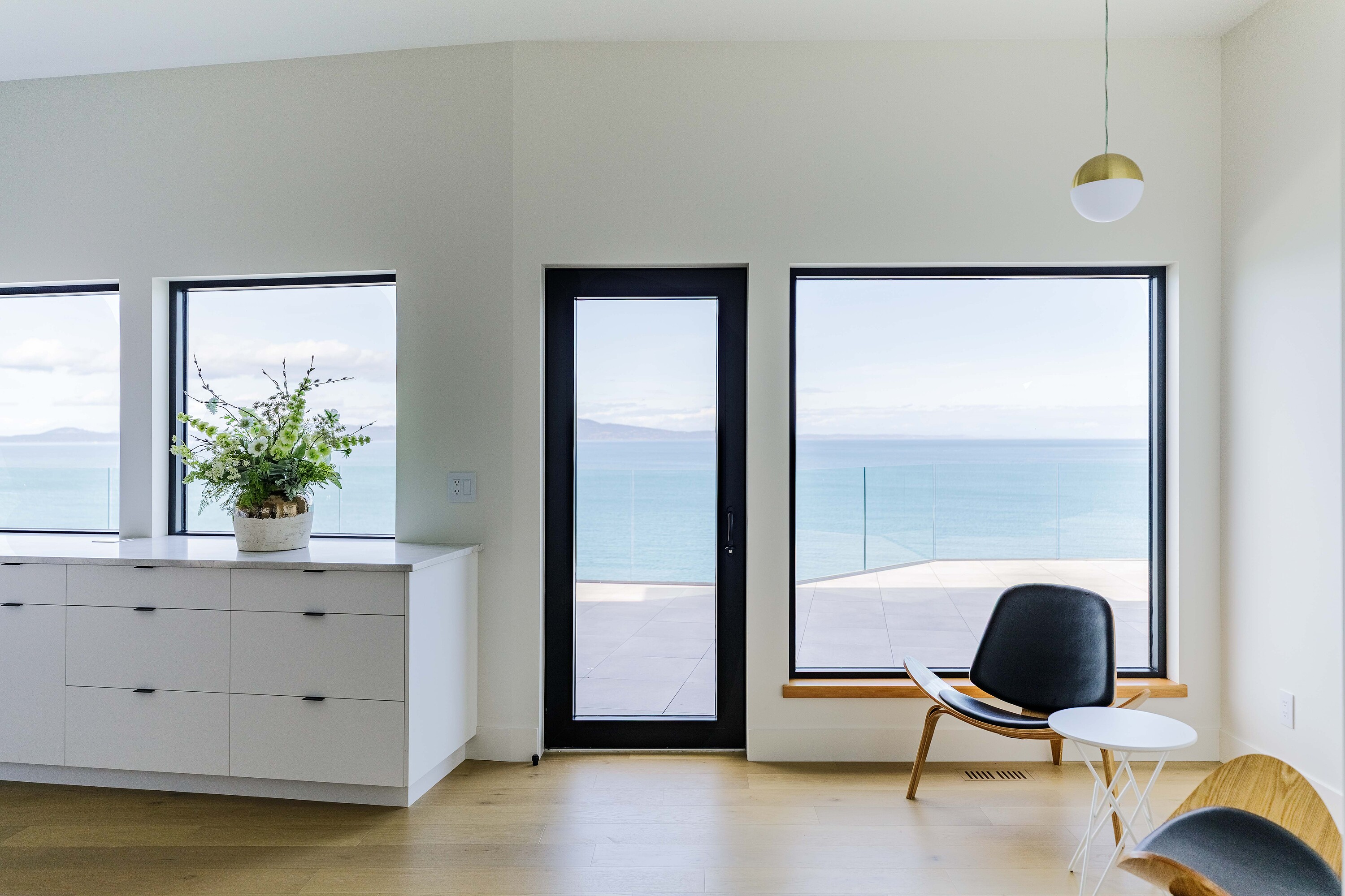  Panoramic Saanich Oceanfront - 物件實景