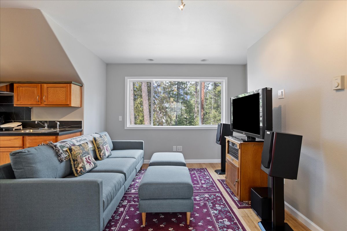 Hope, Idaho, 83836, United States, 3 Bedrooms Bedrooms, ,2 BathroomsBathrooms,Residential,For Sale,1764168