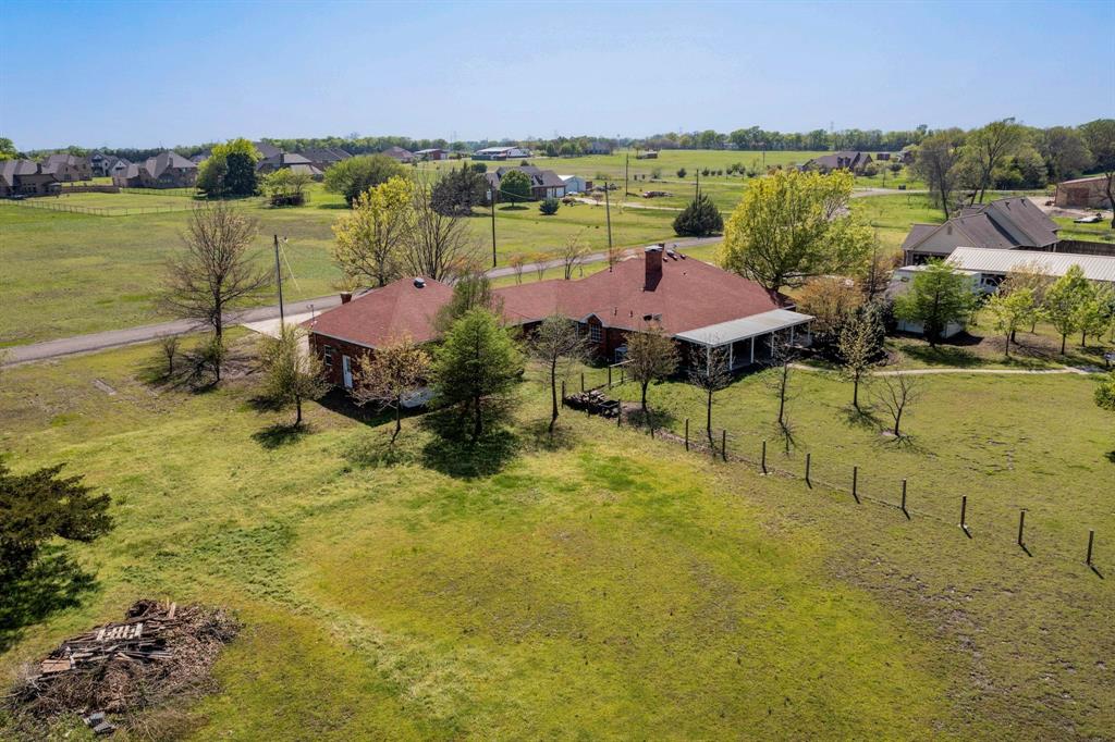 Trenton, Texas, 75490, United States, 4 Bedrooms Bedrooms, ,2 BathroomsBathrooms,Residential,For Sale,1767336