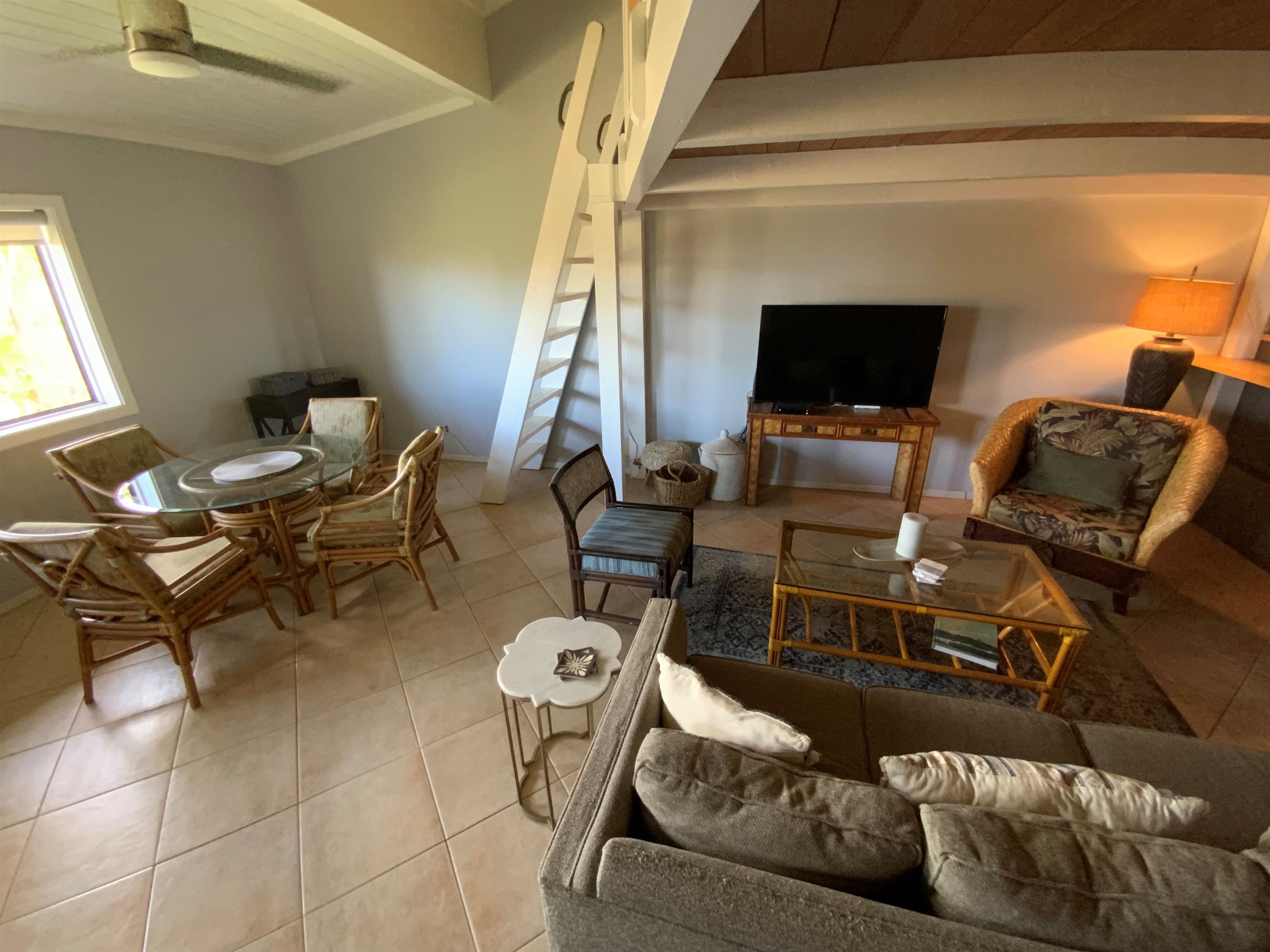 Lahaina, Hawaii, 96761, United States, 1 Bedroom Bedrooms, ,2 BathroomsBathrooms,Residential,For Sale,1938529