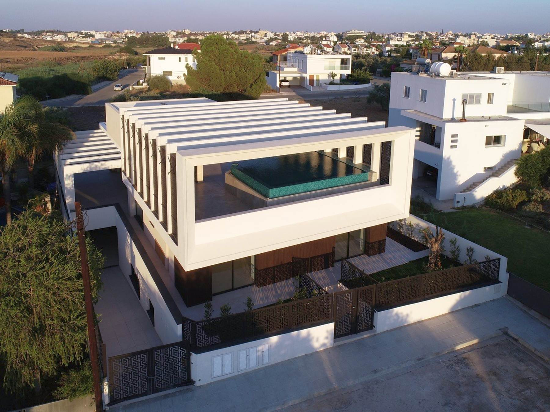 Luxury Seven Bedroom Mansion in the Nicosia