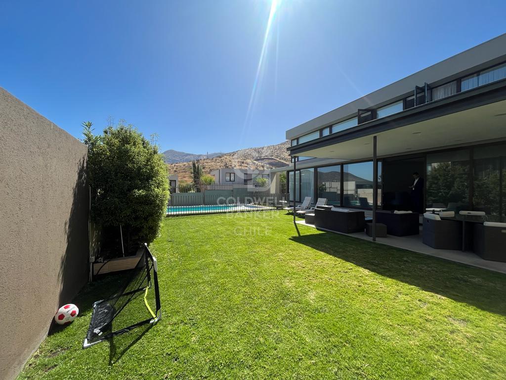 Colina, Chile, 6 Bedrooms Bedrooms, ,4 BathroomsBathrooms,Residential,For Sale,1720879