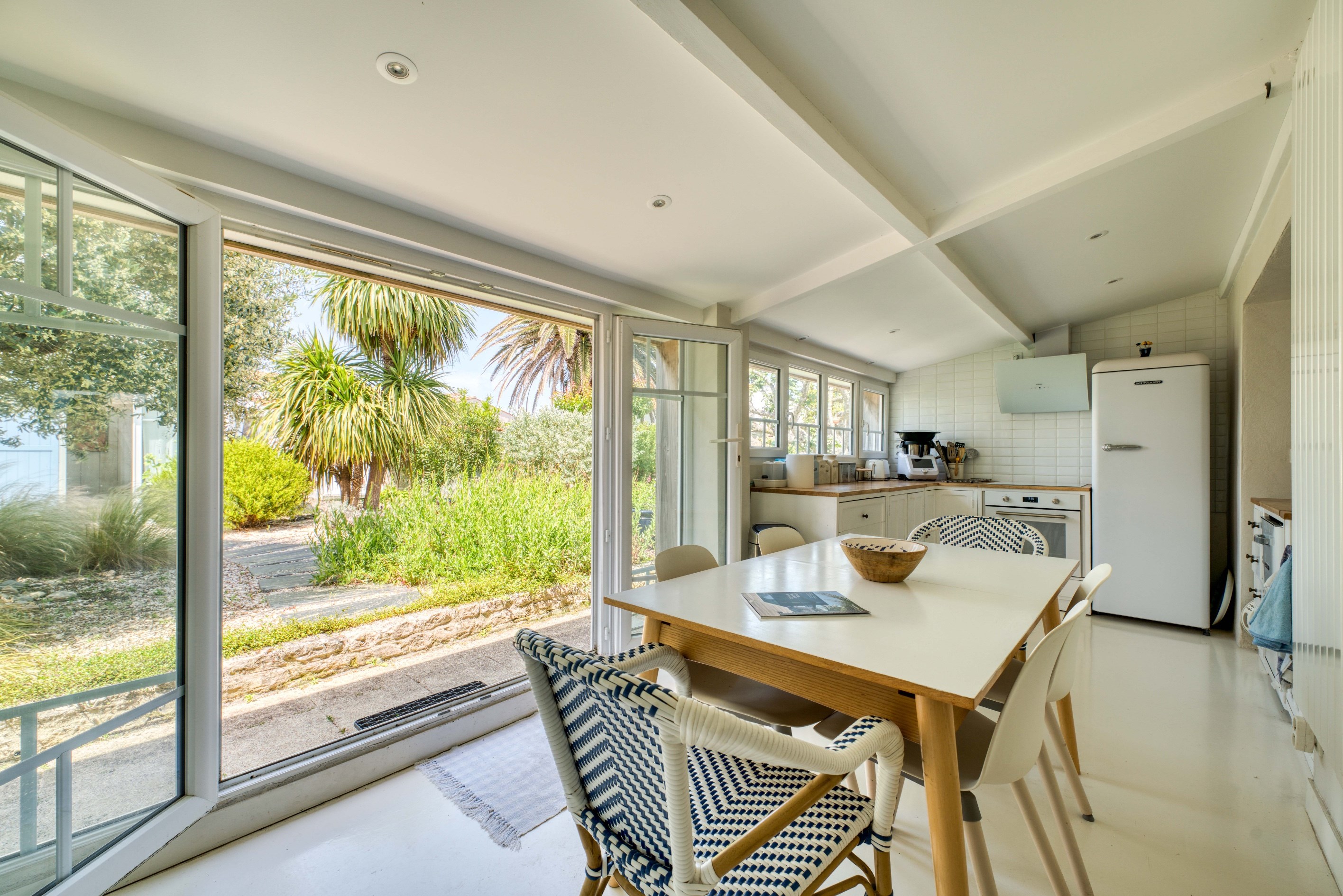  Charming 4-bedroom house in St Denis d