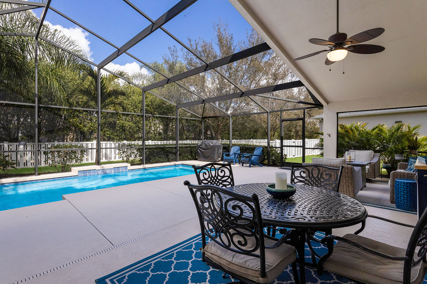  CENTRAL PARK SUBPHASE B-2A & B-2C - 物件實景