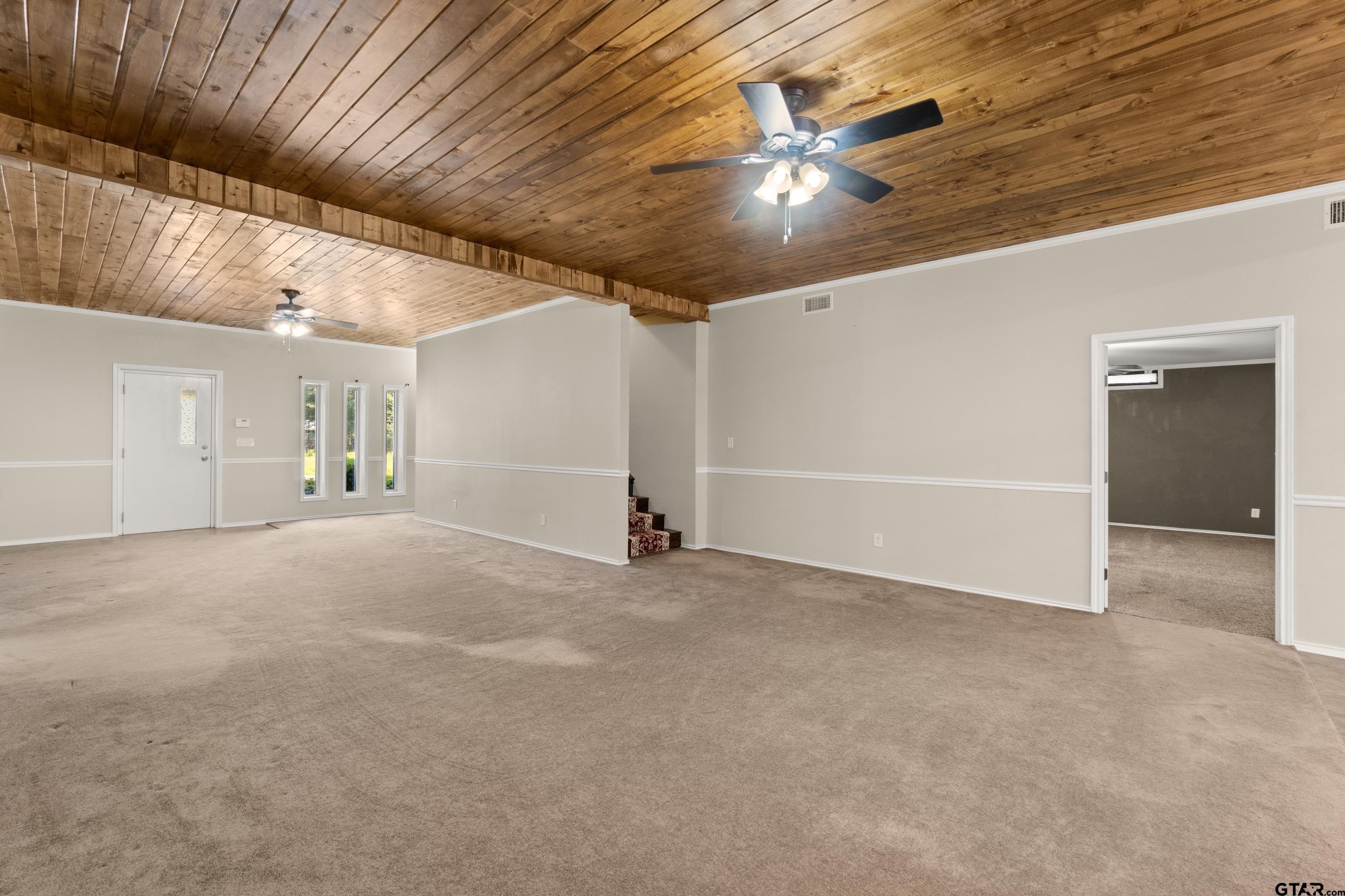 Pittsburg, Texas, 75686, United States, 5 Bedrooms Bedrooms, ,2 BathroomsBathrooms,Residential,For Sale,1998709