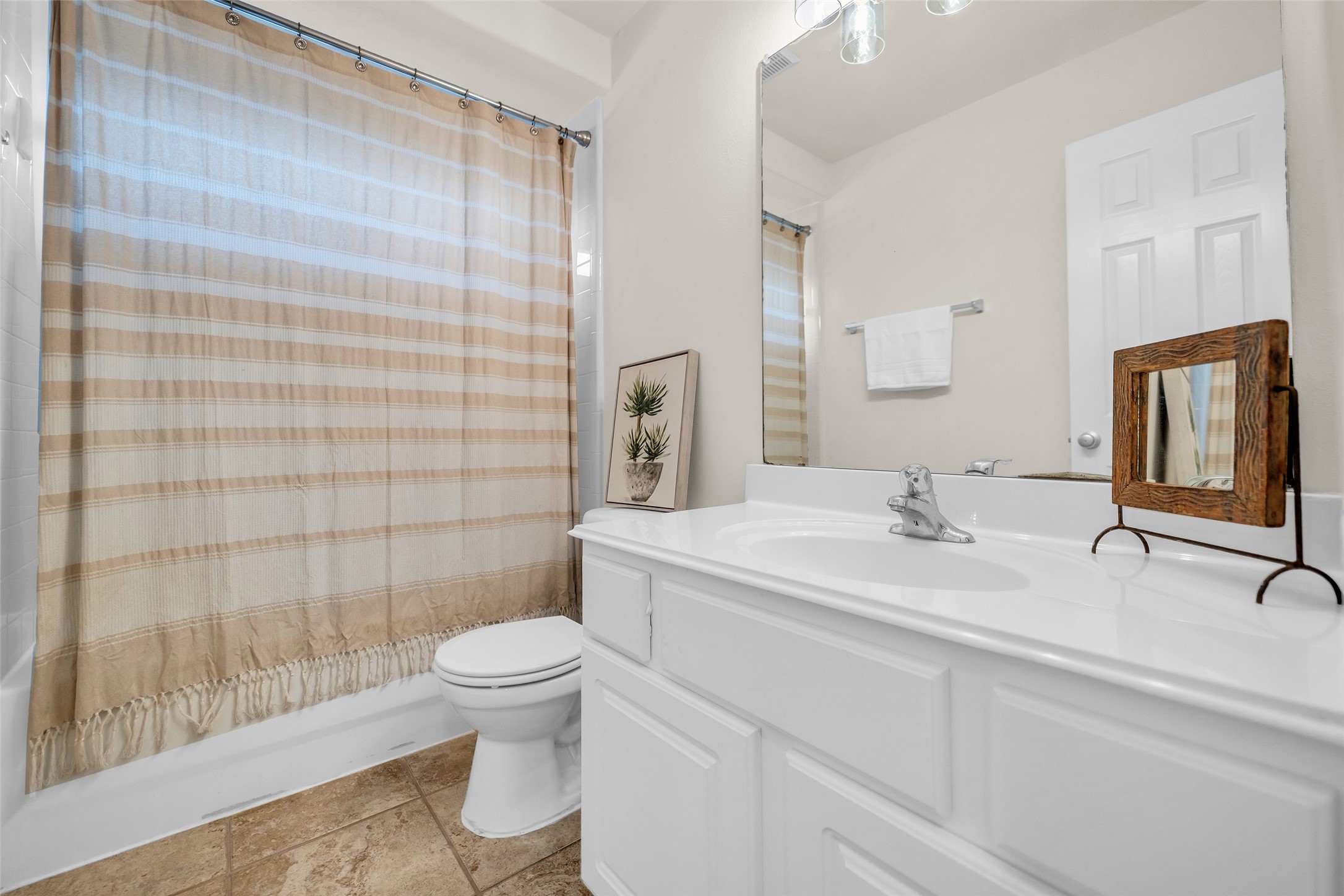 Katy, Texas, 77494, United States, 5 Bedrooms Bedrooms, ,4 BathroomsBathrooms,Residential,For Sale,1971356