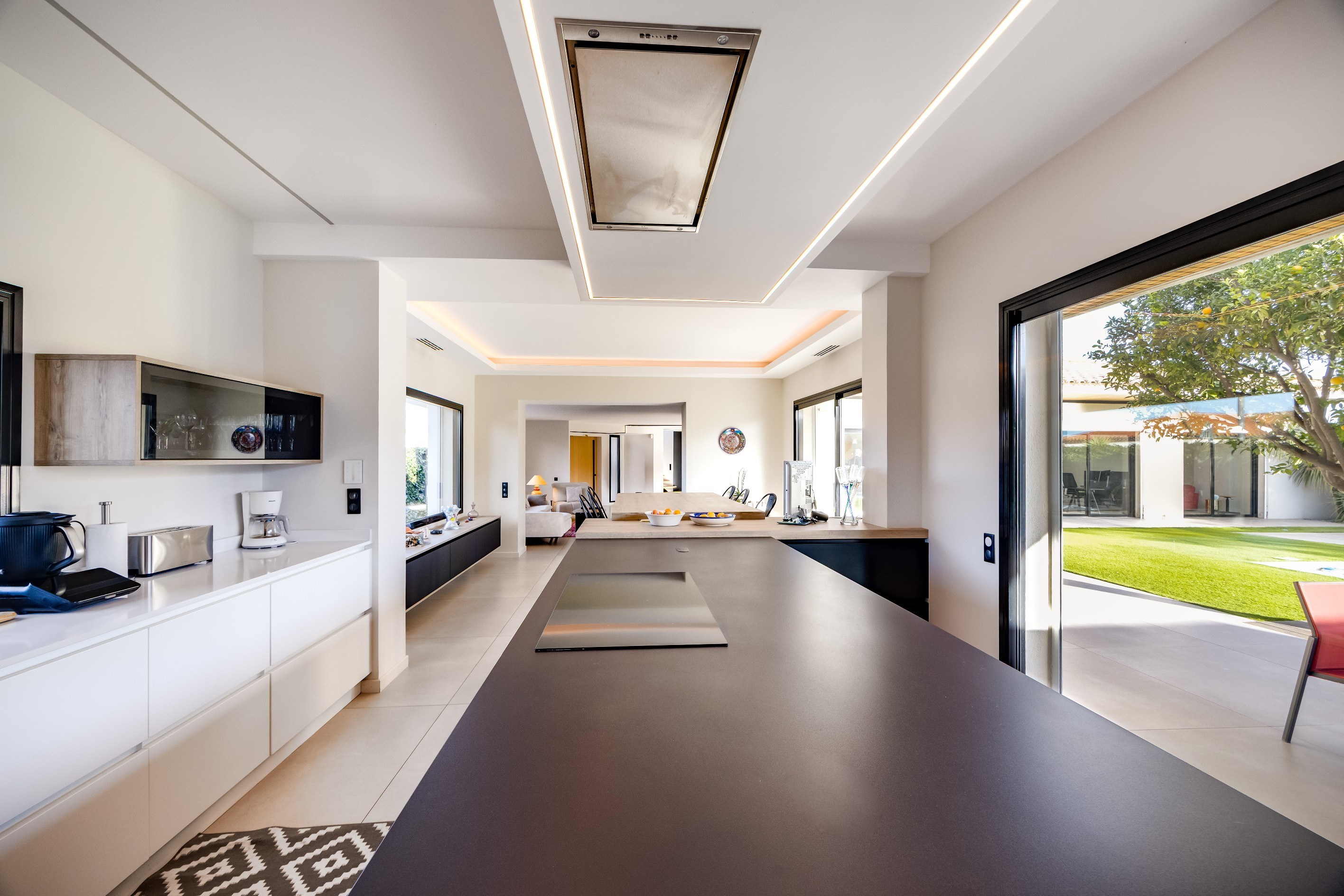  Near Golf, architect-designed villa with swimming pool - 物件實景