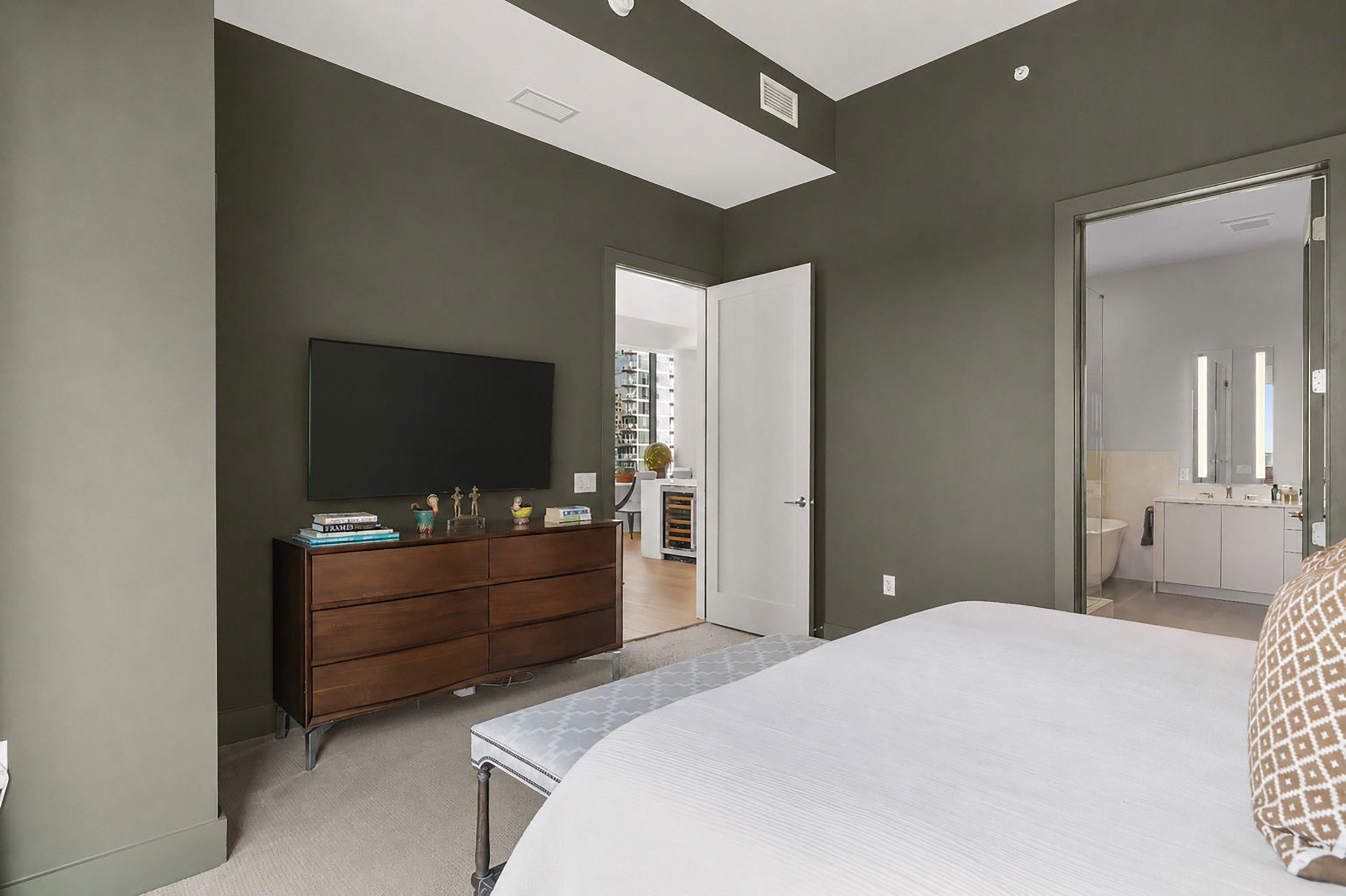  Understated Luxury and Refined Craftsmanship at the Iconic 40 West 12th - 物件實景
