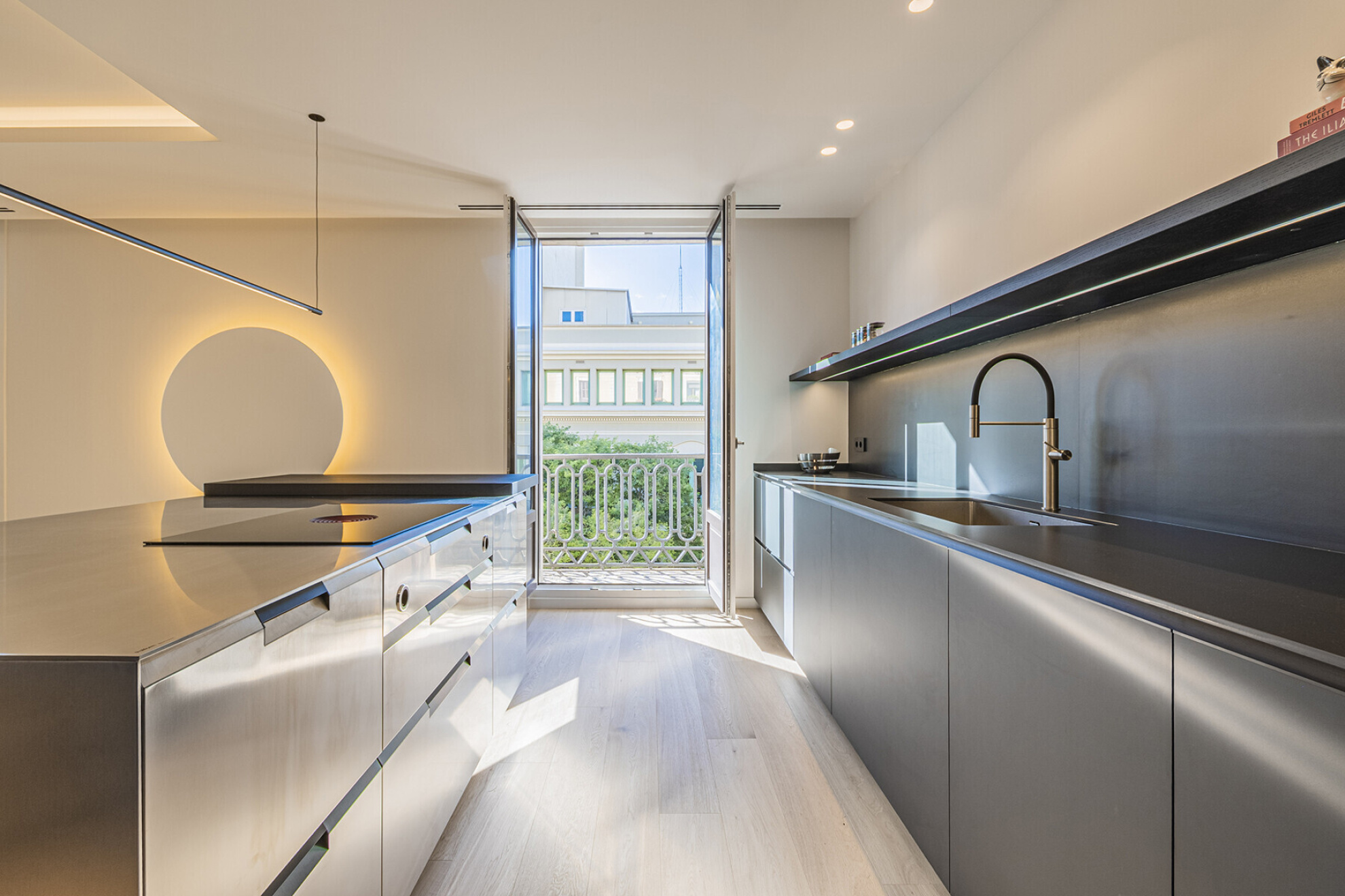  Luxury exterior apartment with exceptional renovation next to Passeig de Gràcia - 物件實景