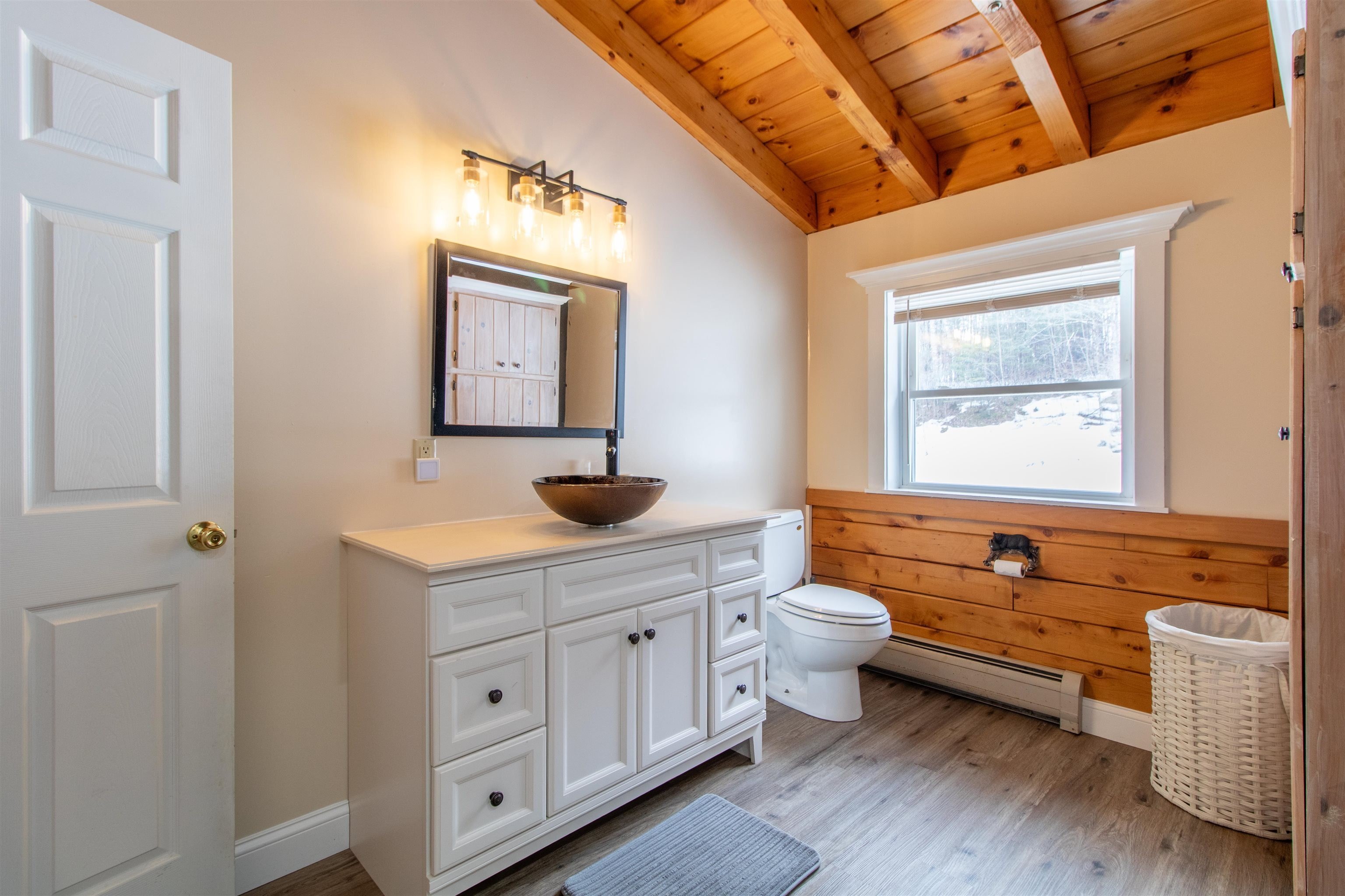 Lyndon, Vermont, 05851, United States, 3 Bedrooms Bedrooms, ,1 BathroomBathrooms,Residential,For Sale,2038381