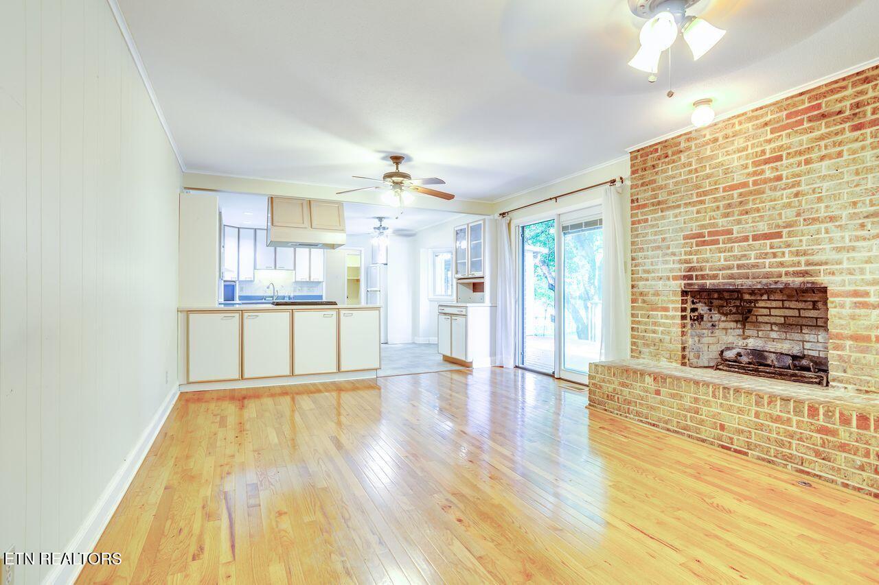 Knoxville, Tennessee, 37934, United States, 4 Bedrooms Bedrooms, ,2 BathroomsBathrooms,Residential,For Sale,2048398