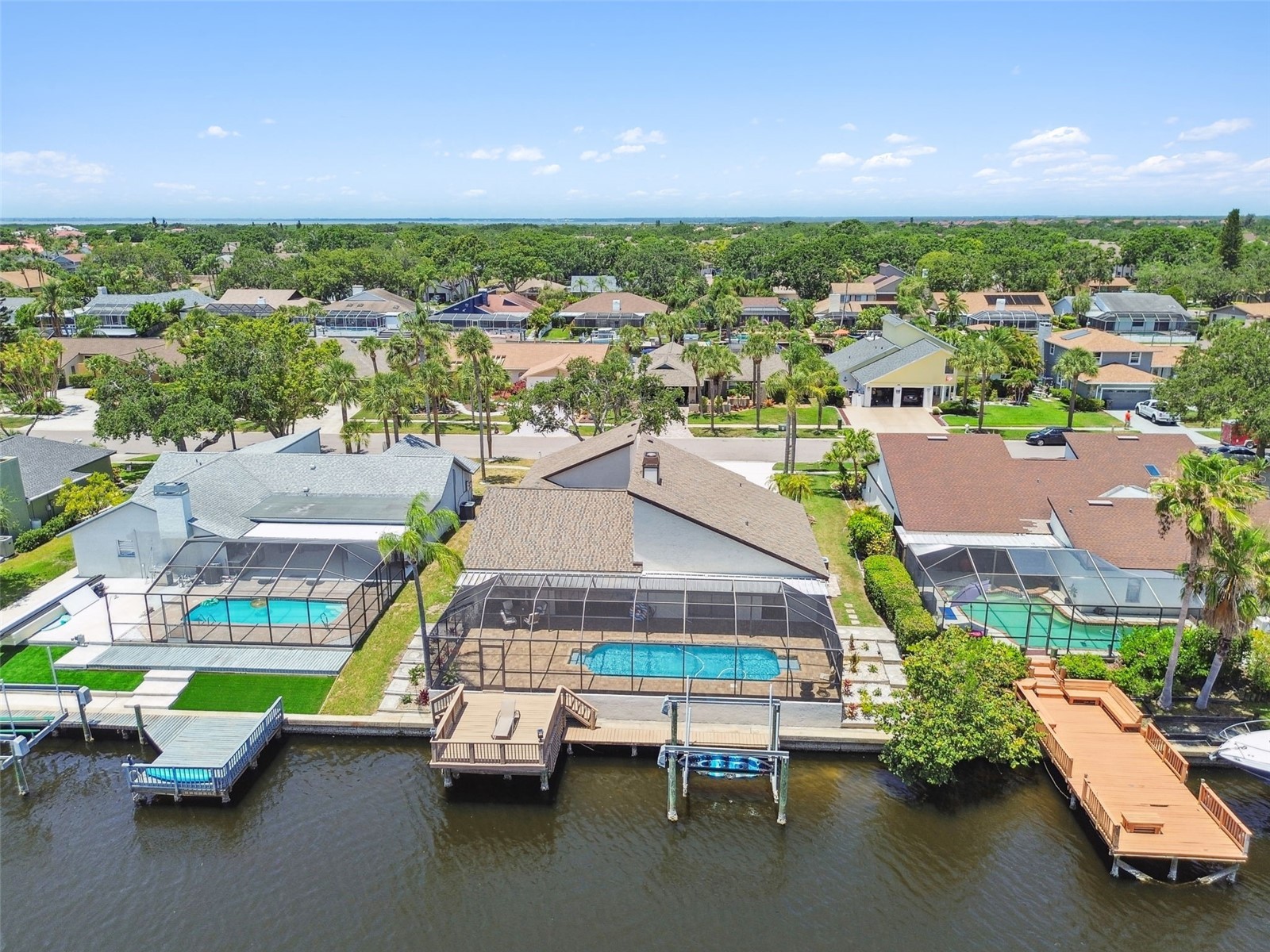 Tampa, Florida, 33615, United States, 3 Bedrooms Bedrooms, ,2 BathroomsBathrooms,Residential,For Sale,1915147