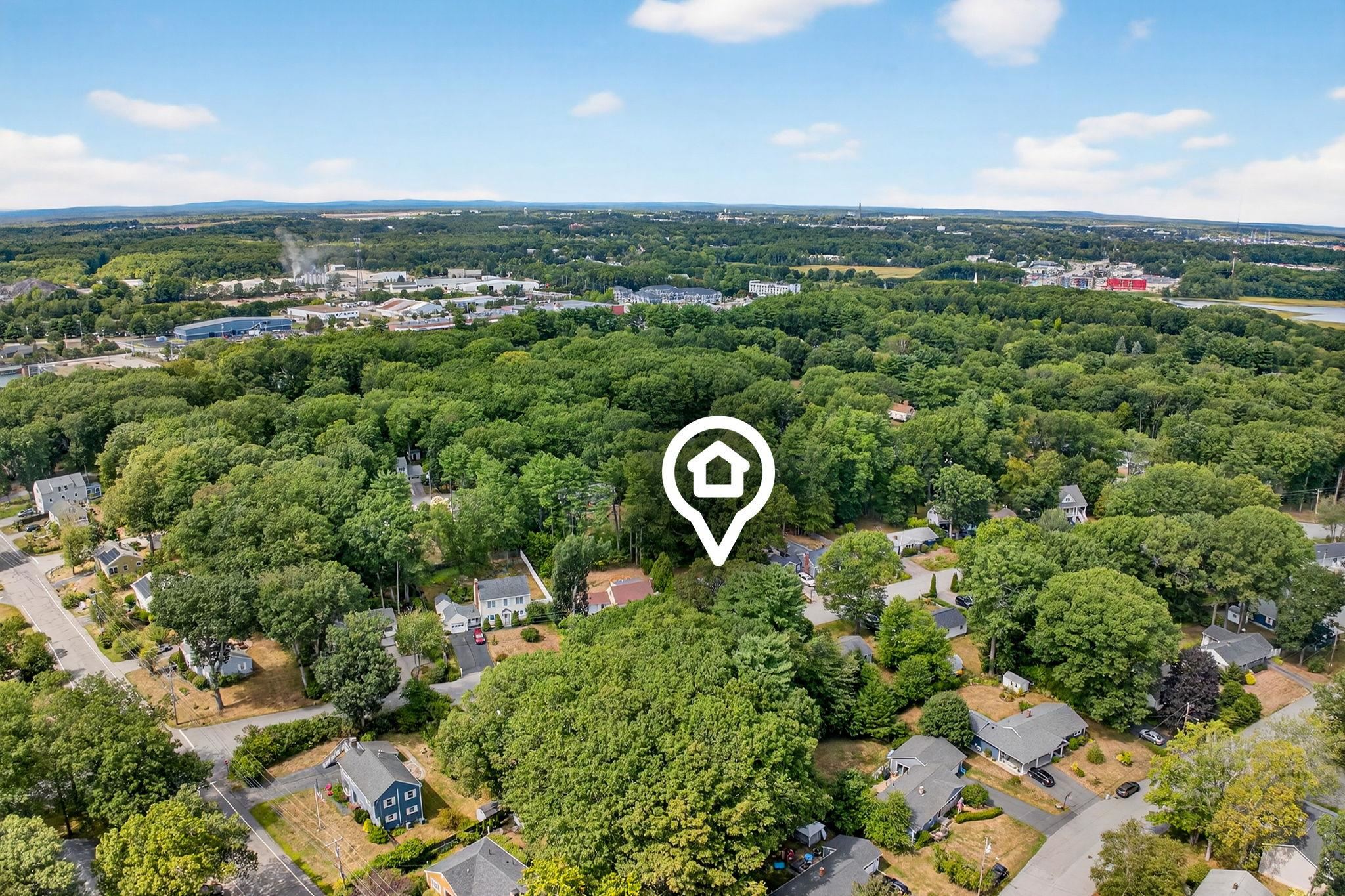 Portsmouth, New Hampshire, 03801, United States, 3 Bedrooms Bedrooms, ,1 BathroomBathrooms,Residential,For Sale,1934652