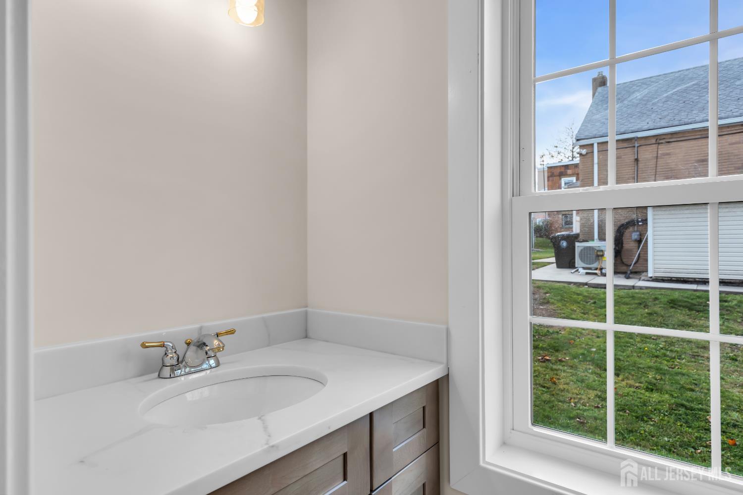 1216 - Perth Amboy, New Jersey, 08861, United States, 4 Bedrooms Bedrooms, ,3 BathroomsBathrooms,Residential,For Sale,1988550