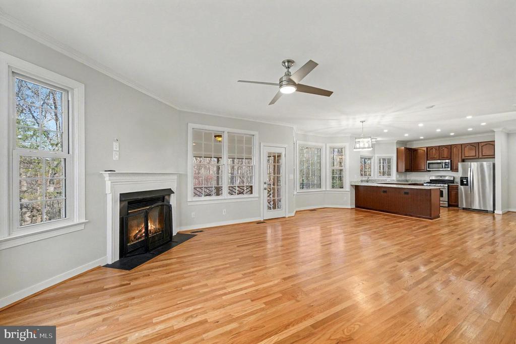 Fredericksburg, Virginia, 22407, United States, 4 Bedrooms Bedrooms, ,3 BathroomsBathrooms,Residential,For Sale,1991139