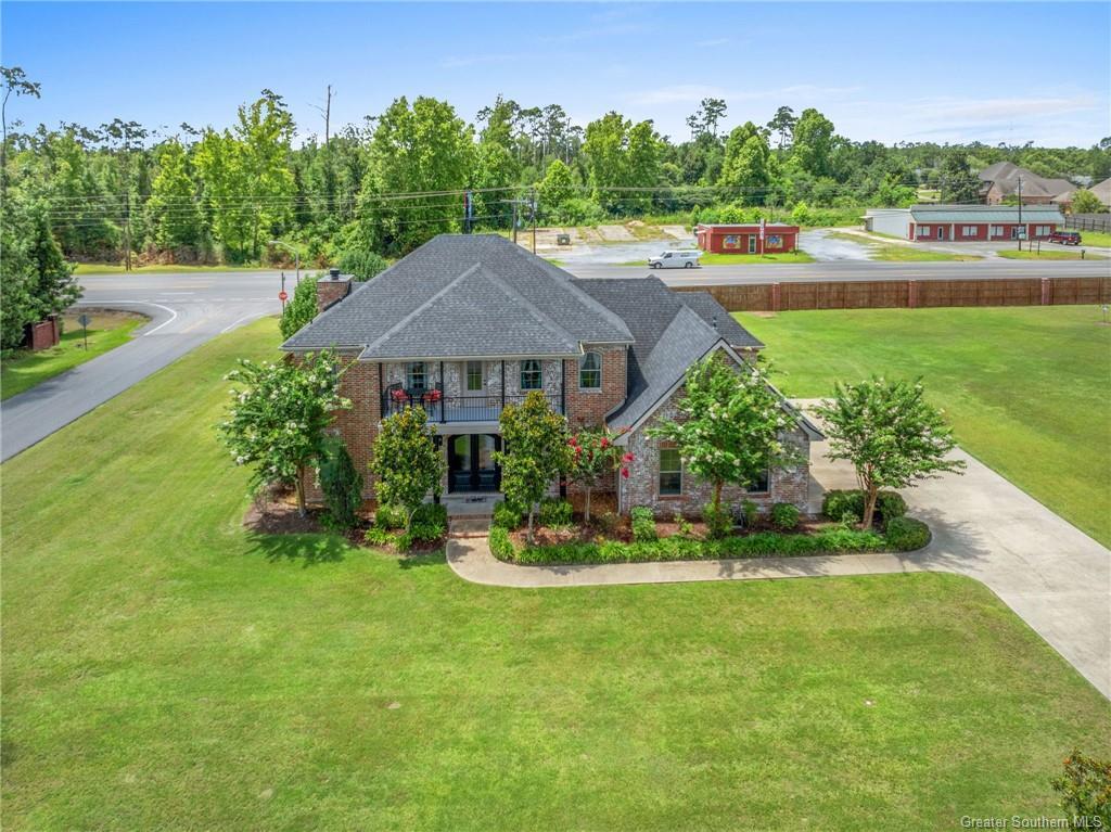 Lake Charles, Louisiana, 70611, United States, 5 Bedrooms Bedrooms, ,5 BathroomsBathrooms,Residential,For Sale,1876537