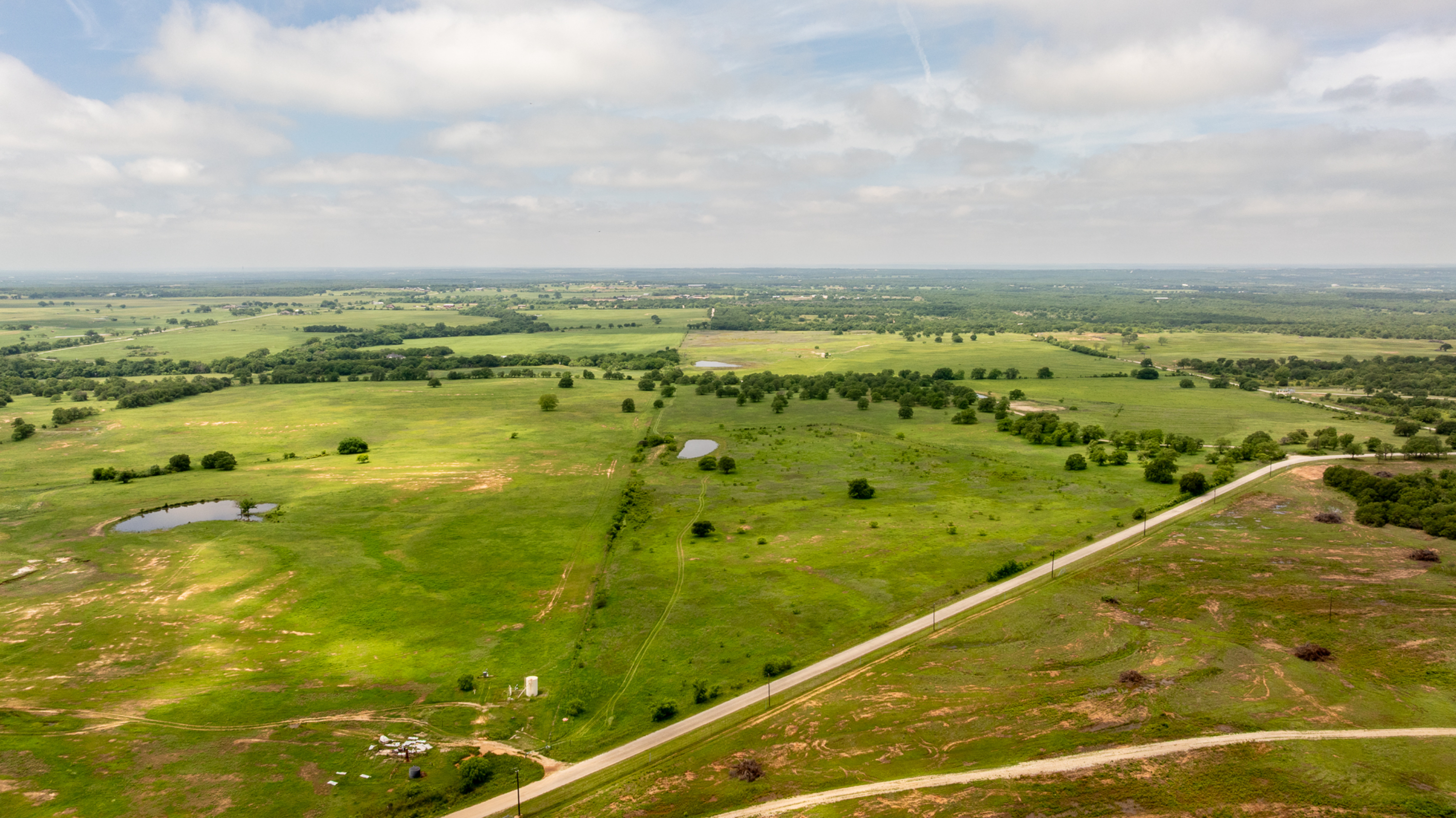  Rolling Oaks Ranch - 物件實景