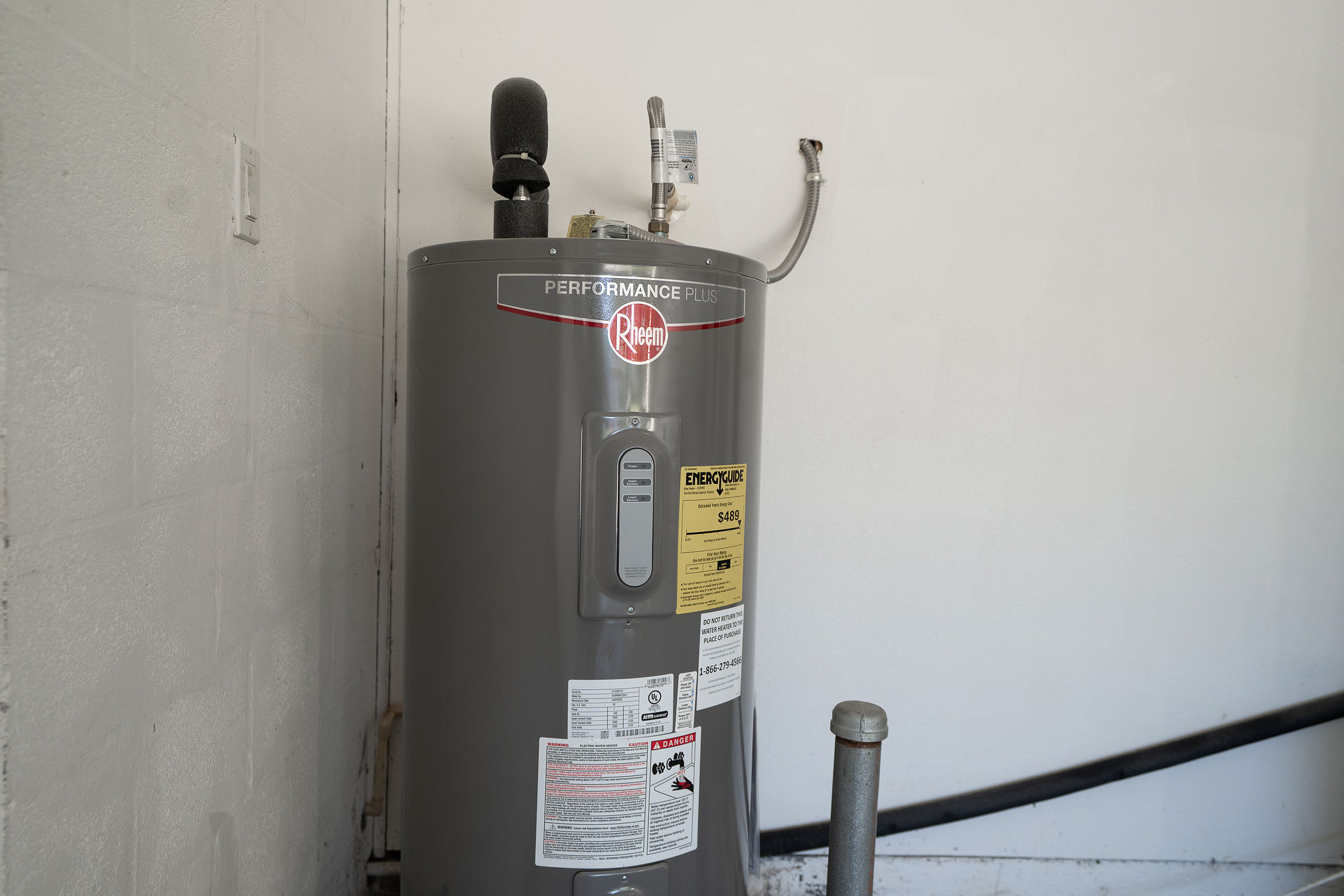 Largo, Florida, 33771, United States, 5 Bedrooms Bedrooms, ,3 BathroomsBathrooms,Residential,For Sale,1980944